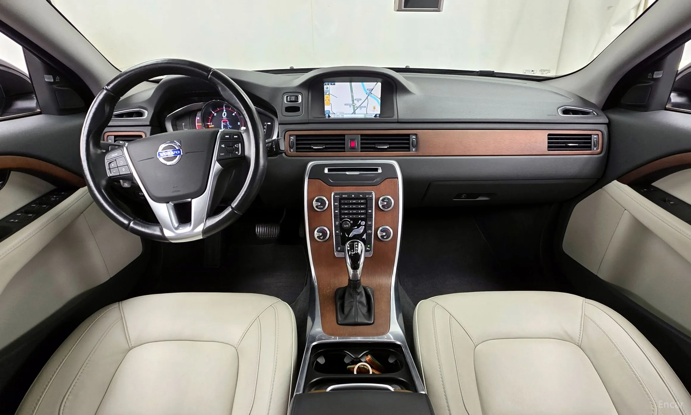 Volvo S80 превью 7