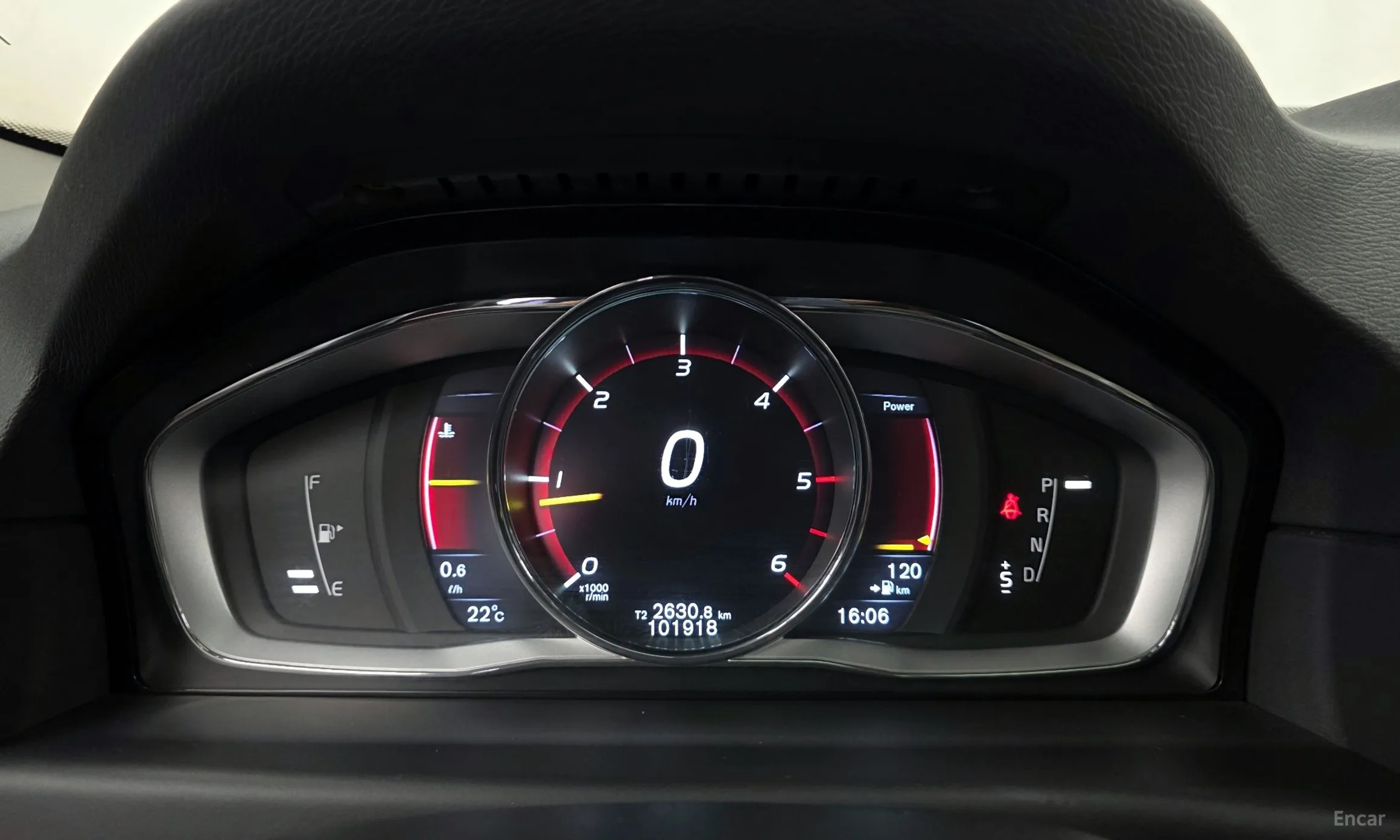 Volvo S80 превью 8