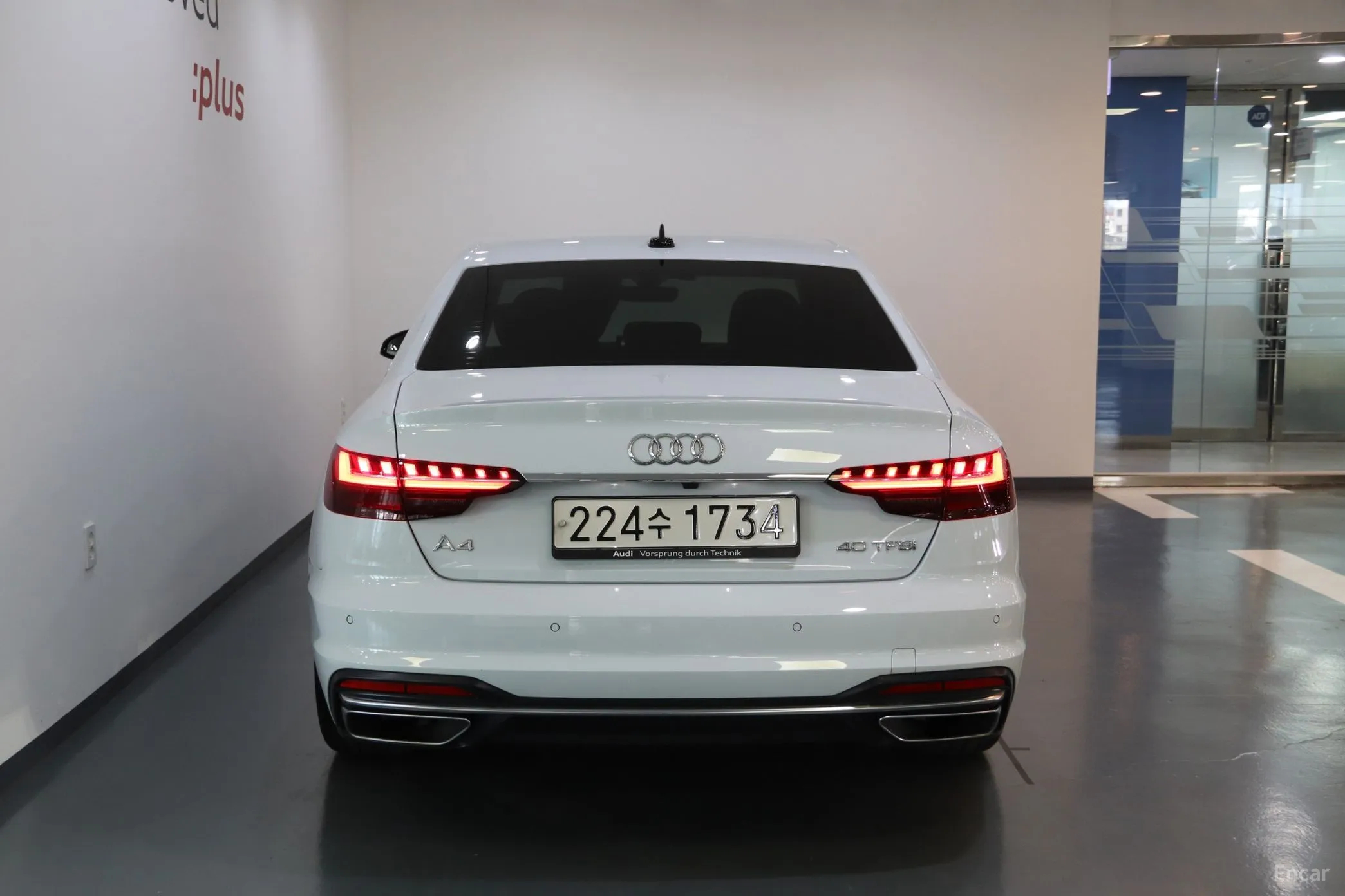 Audi A4 (B9) превью 4