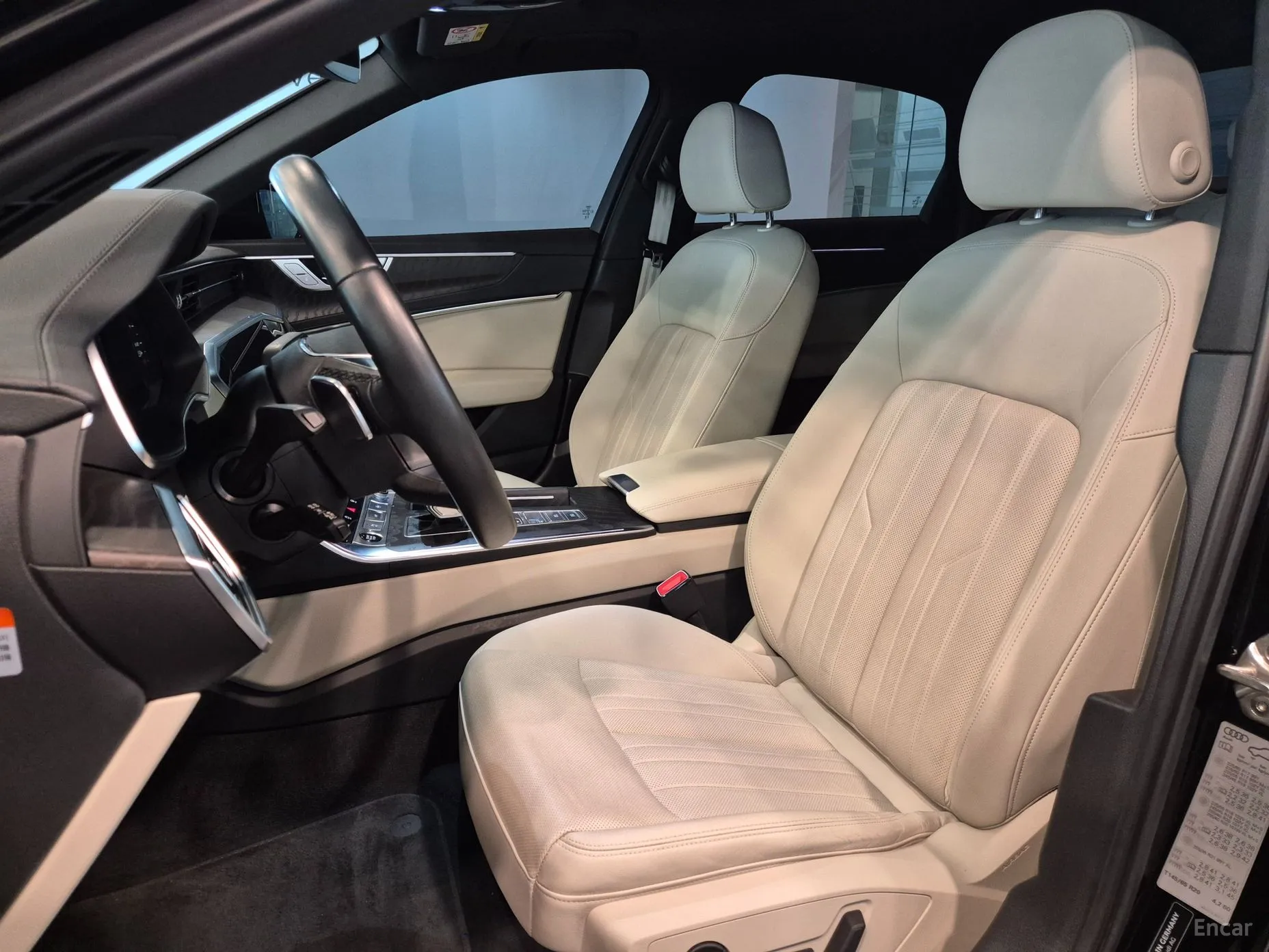 Audi A6 (C8) превью 10