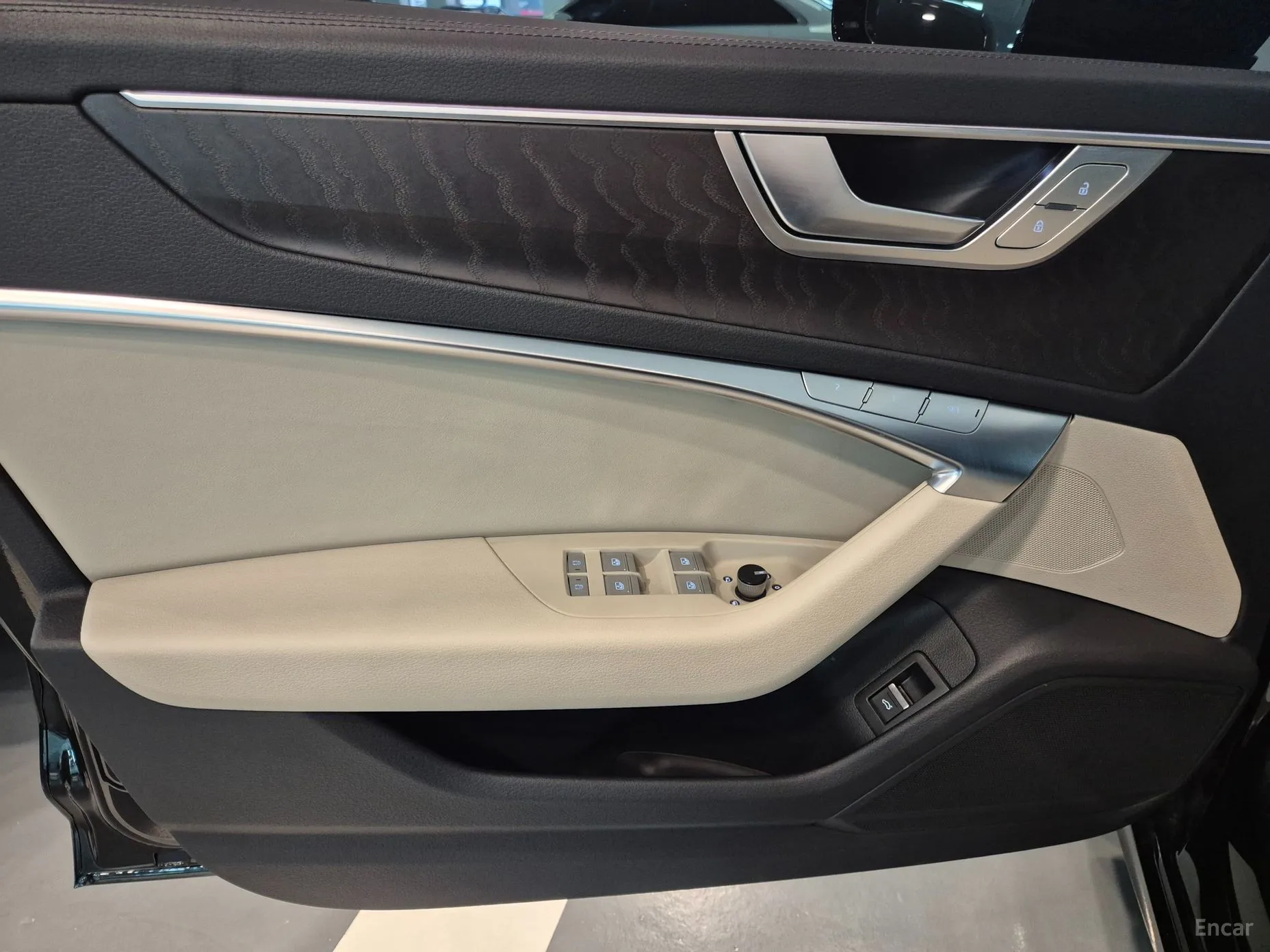 Audi A6 (C8) превью 13
