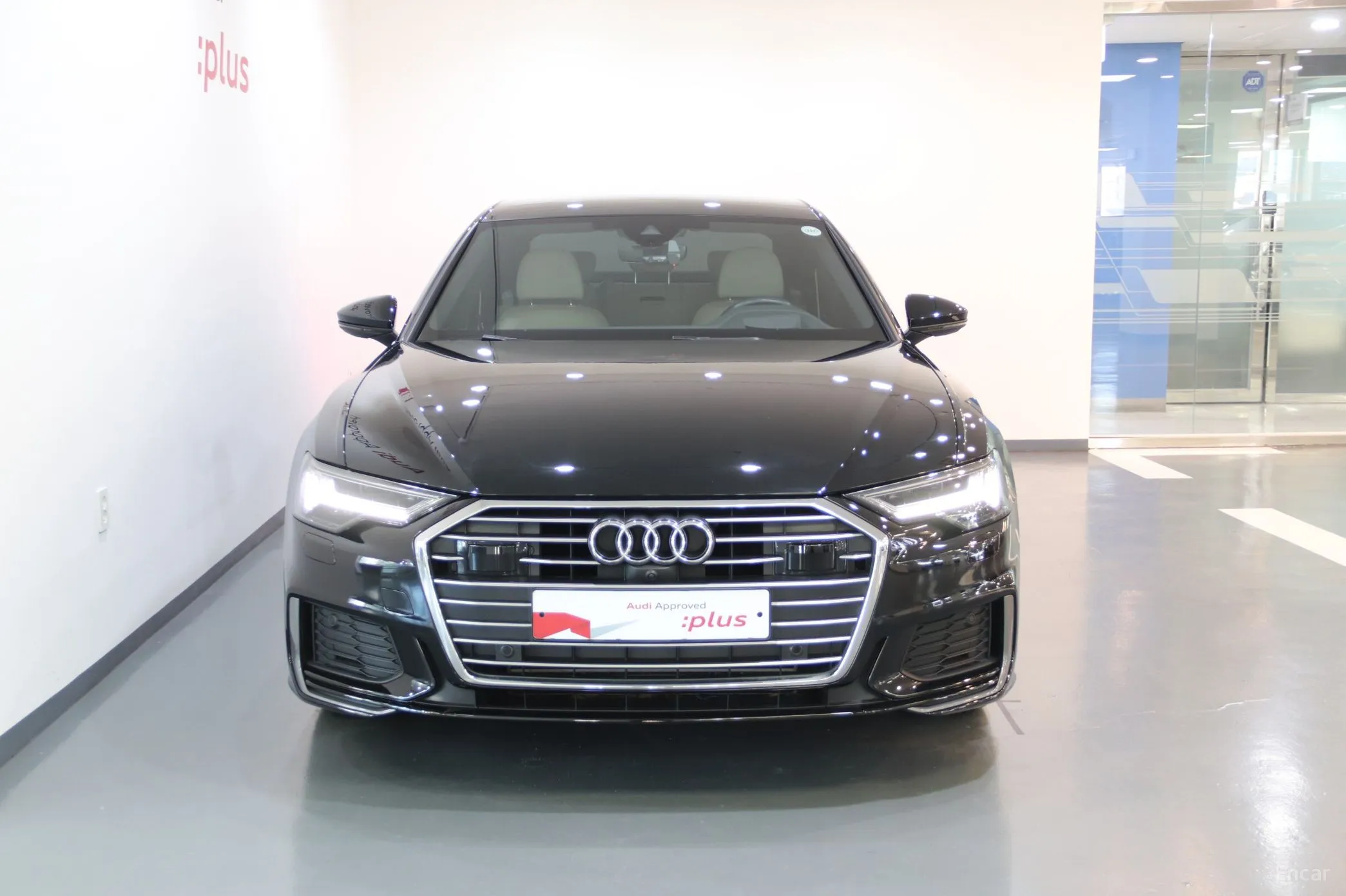 Audi A6 (C8) превью 3