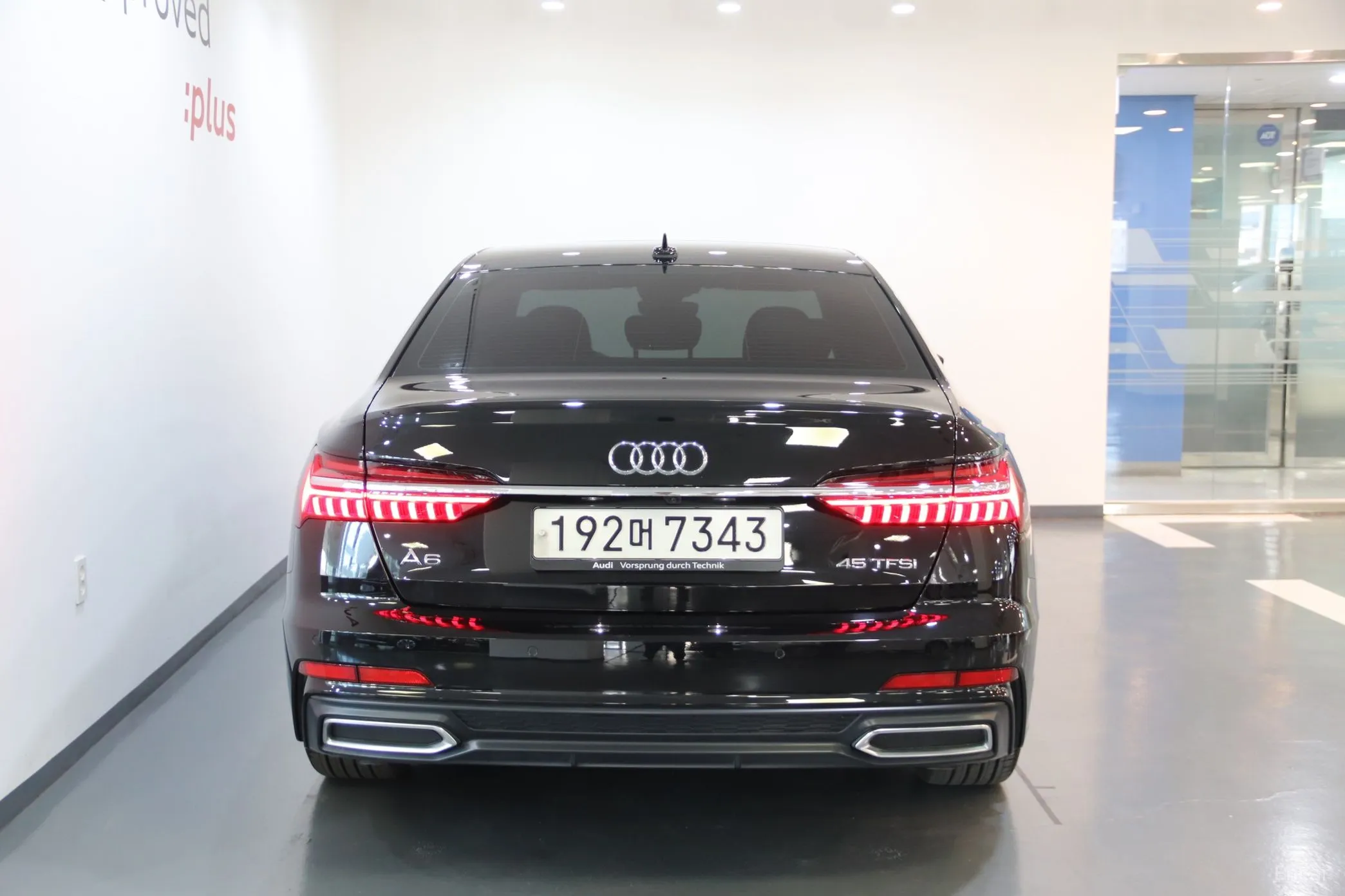Audi A6 (C8) превью 4