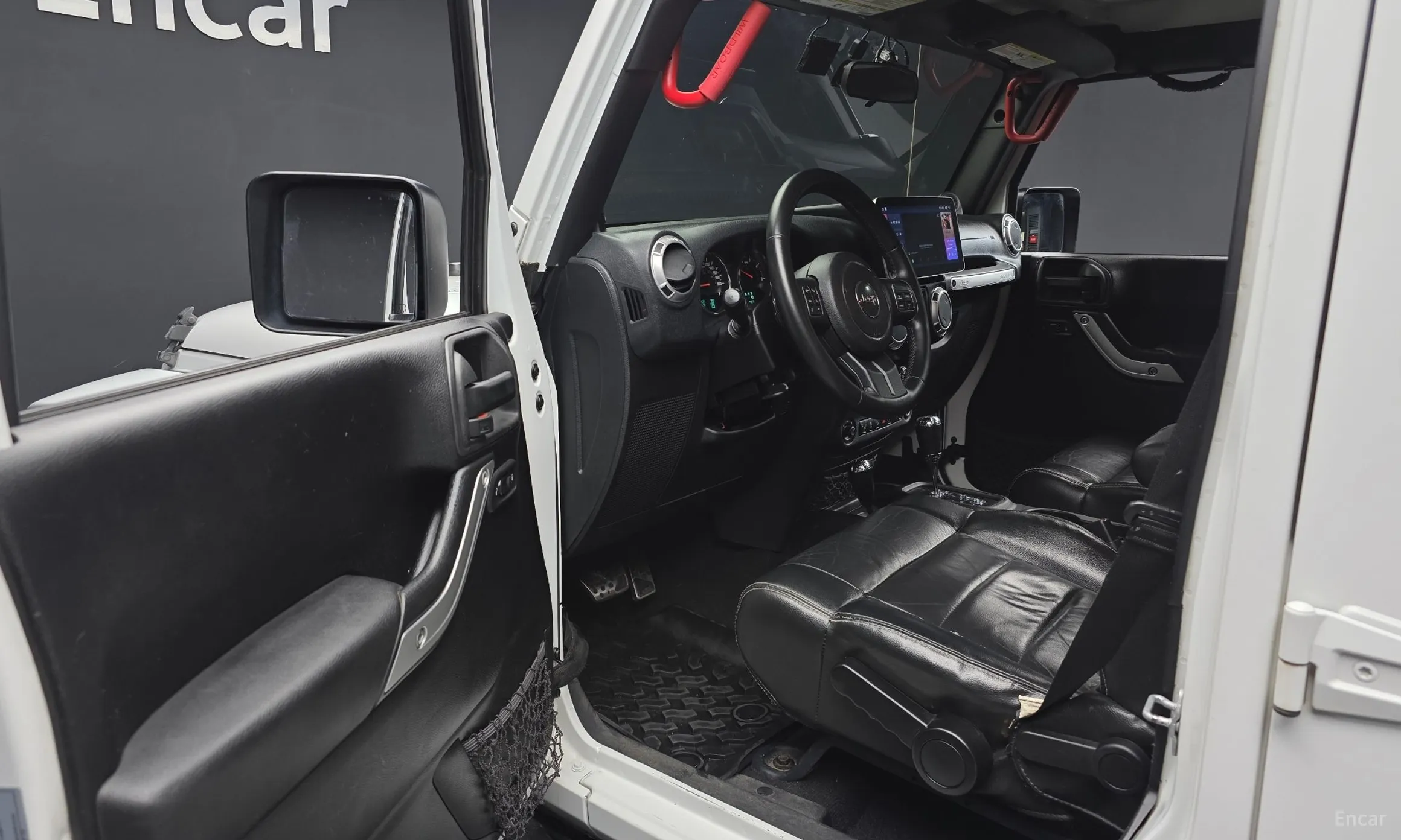 Jeep Wrangler (JK) превью 10