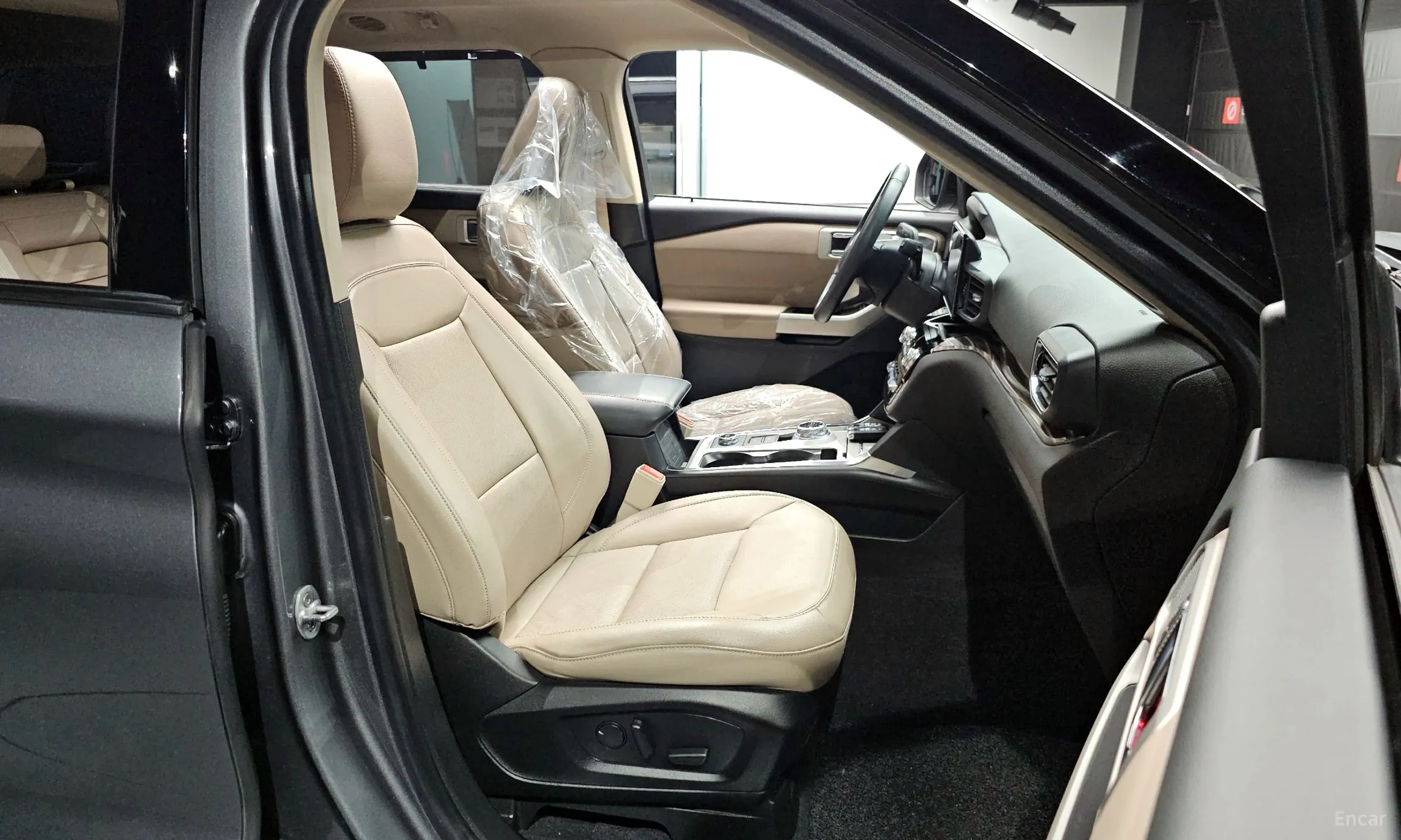 Ford Explorer 6th Generation превью 12
