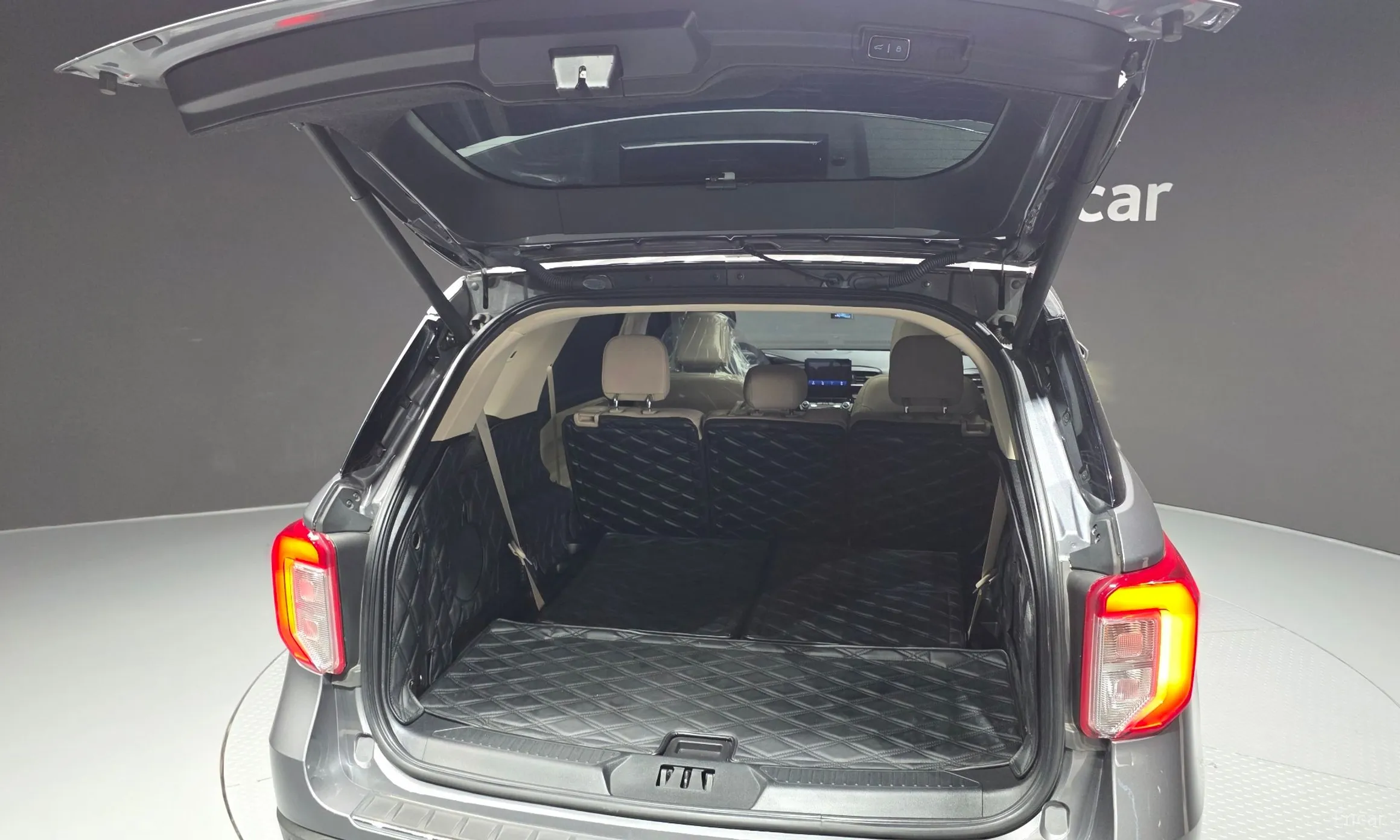 Ford Explorer 6th Generation превью 20