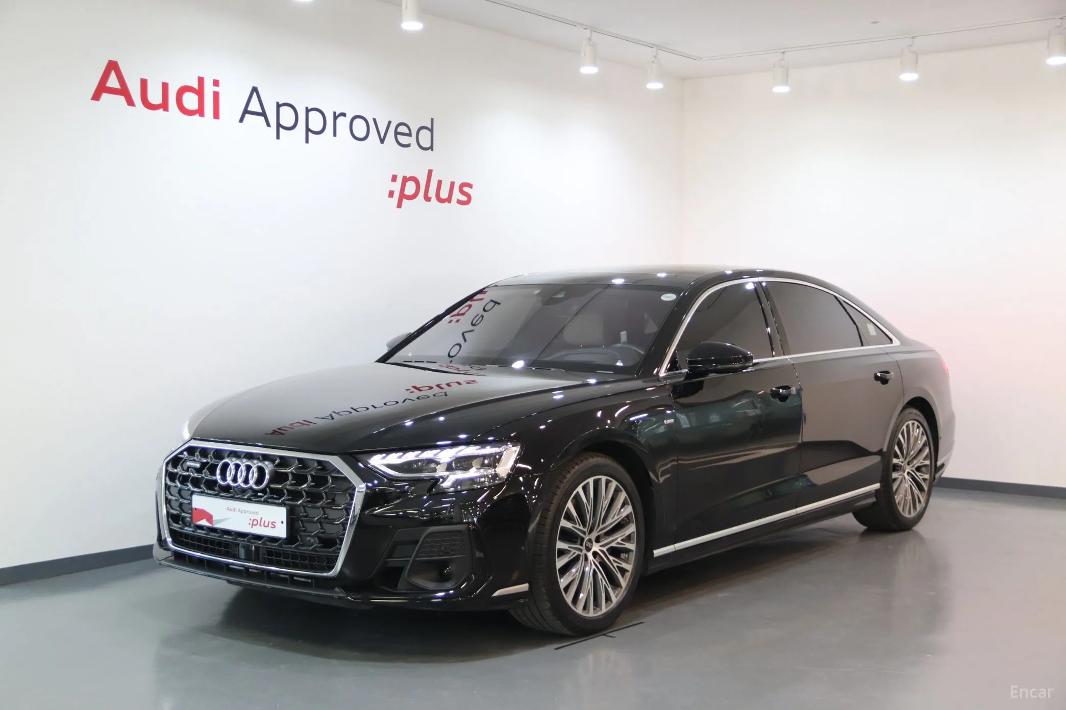 Audi A8 (D5)