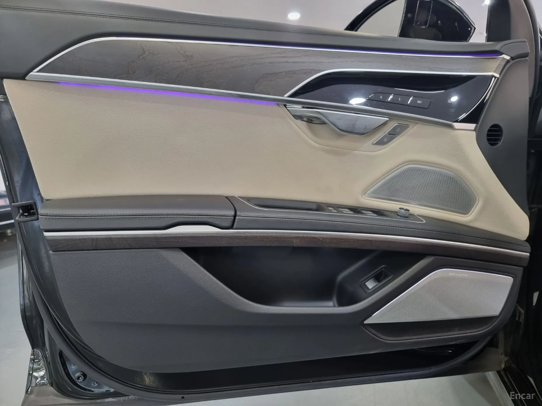 Audi A8 (D5) превью 11