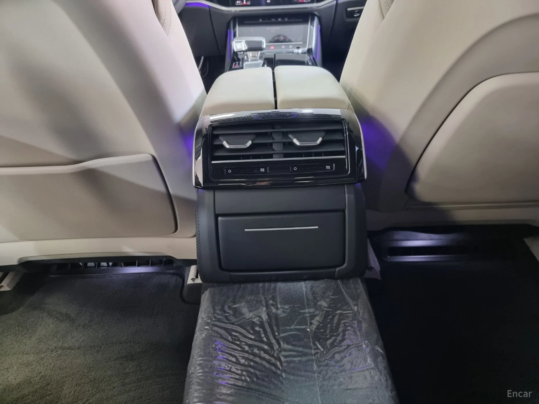 Audi A8 (D5) превью 18