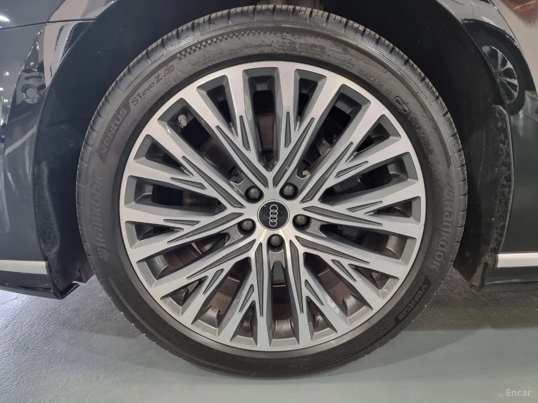 Audi A8 (D5) превью 5