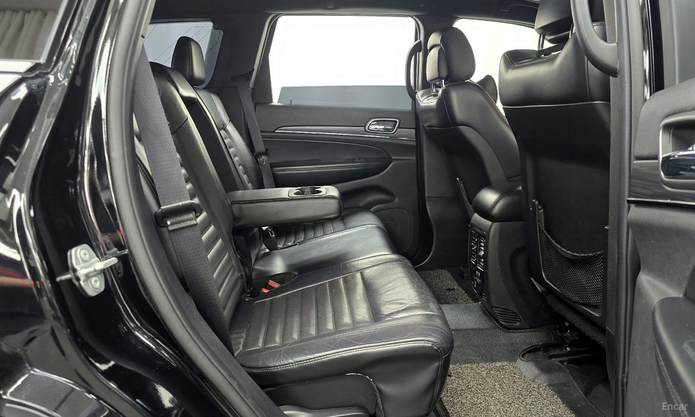 Jeep Grand Cherokee превью 12