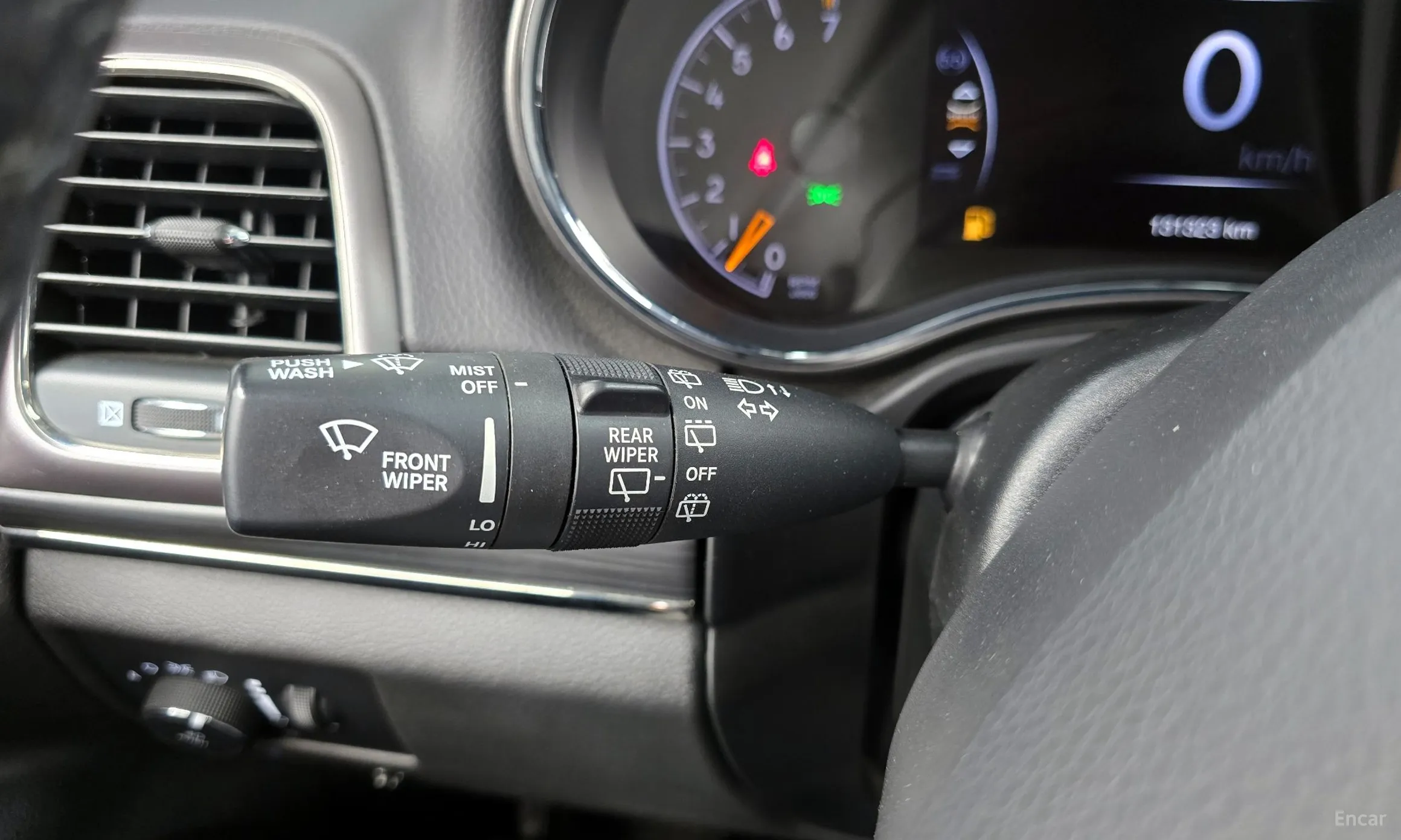 Jeep Grand Cherokee превью 19