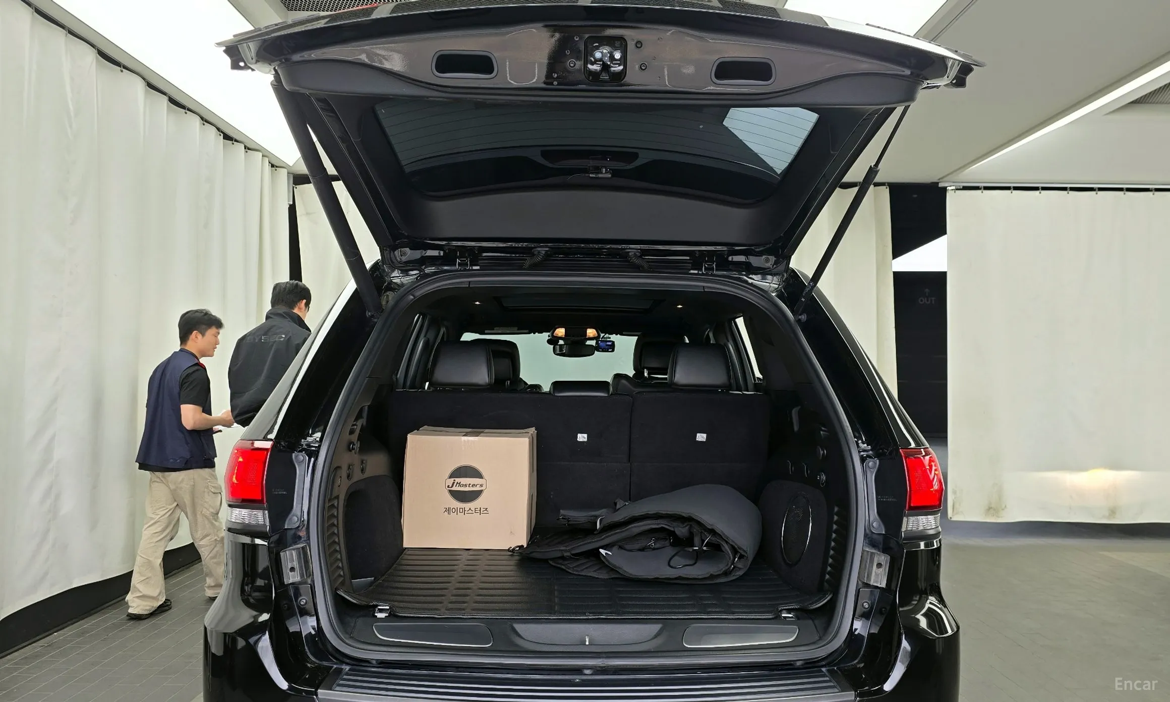 Jeep Grand Cherokee превью 20
