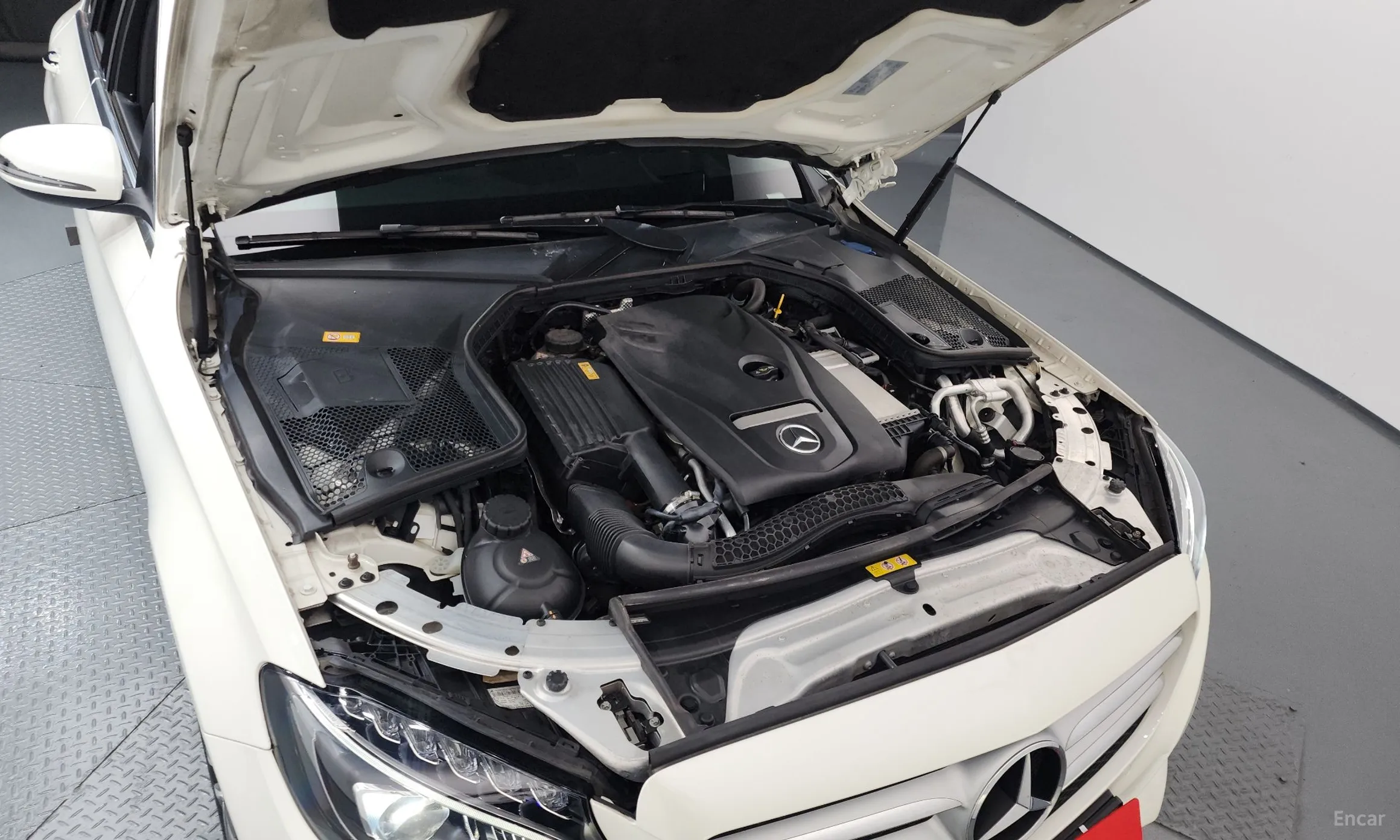 Mercedes Benz C-Class W205 превью 6