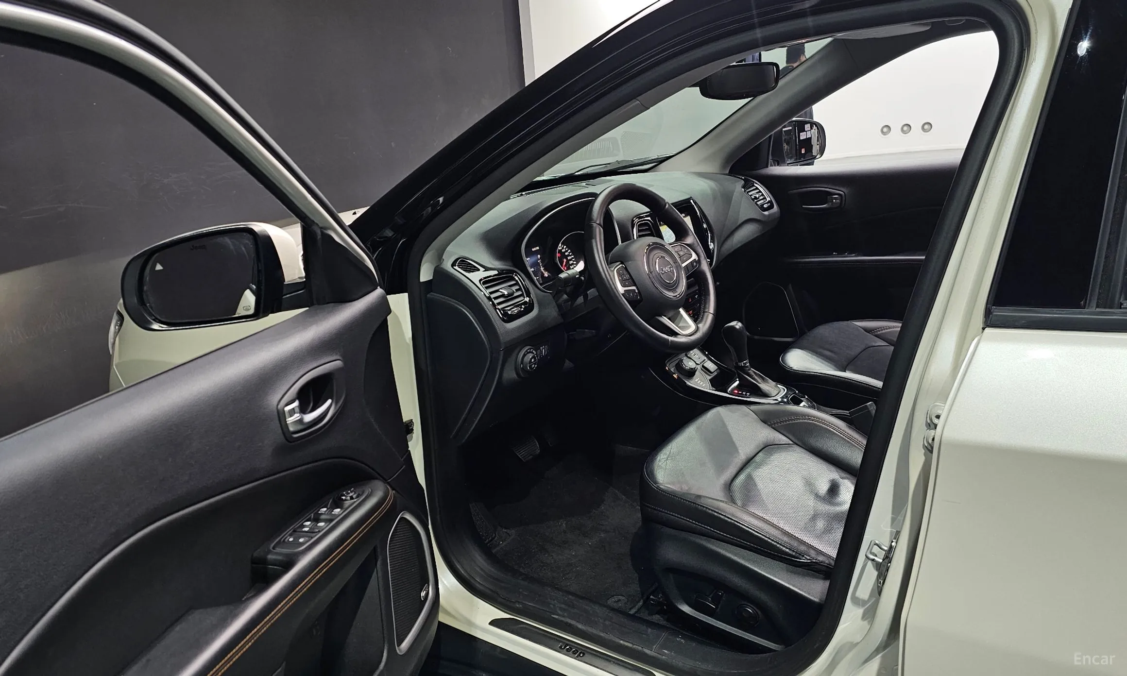 Jeep Compass 2nd Generation превью 10