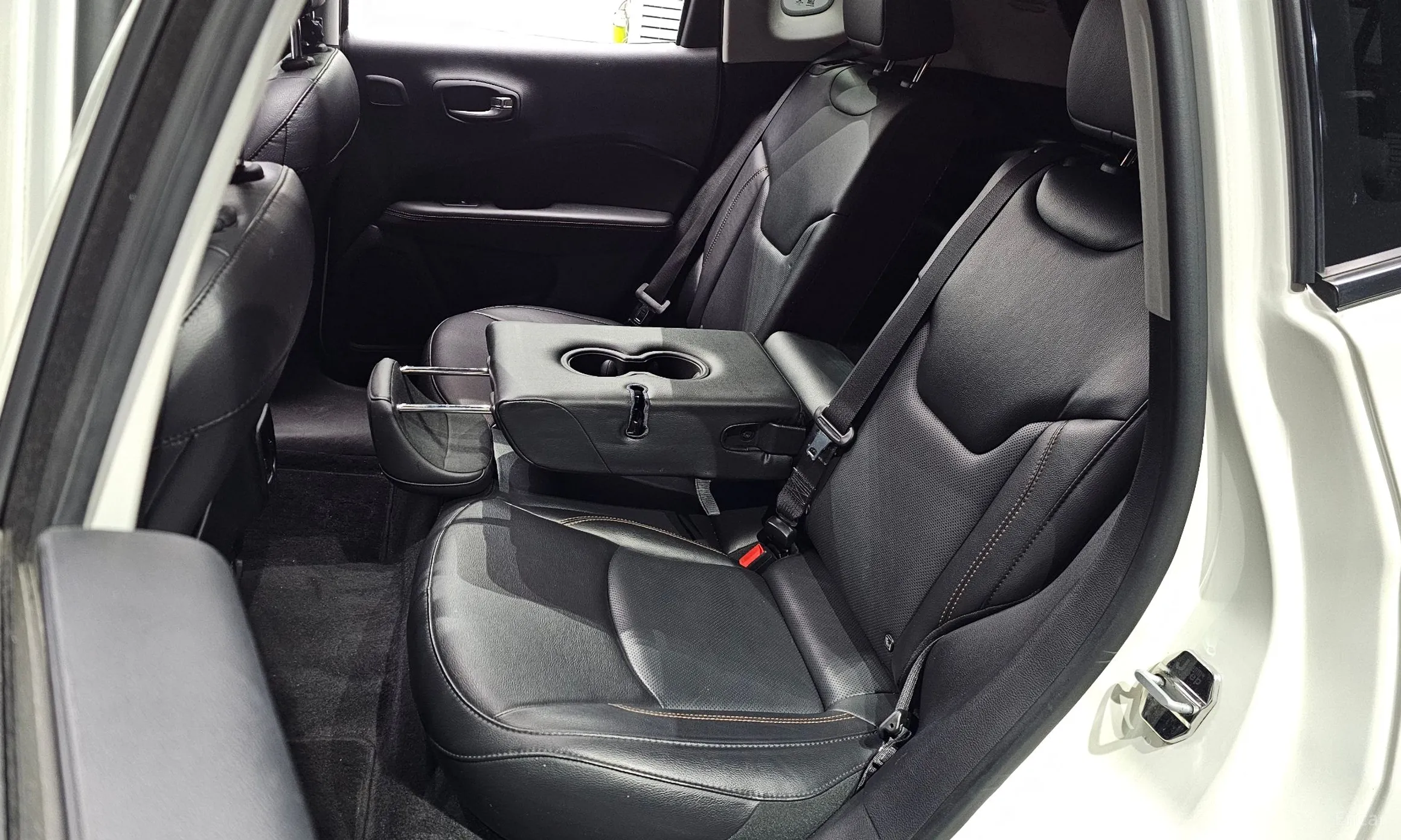 Jeep Compass 2nd Generation превью 11