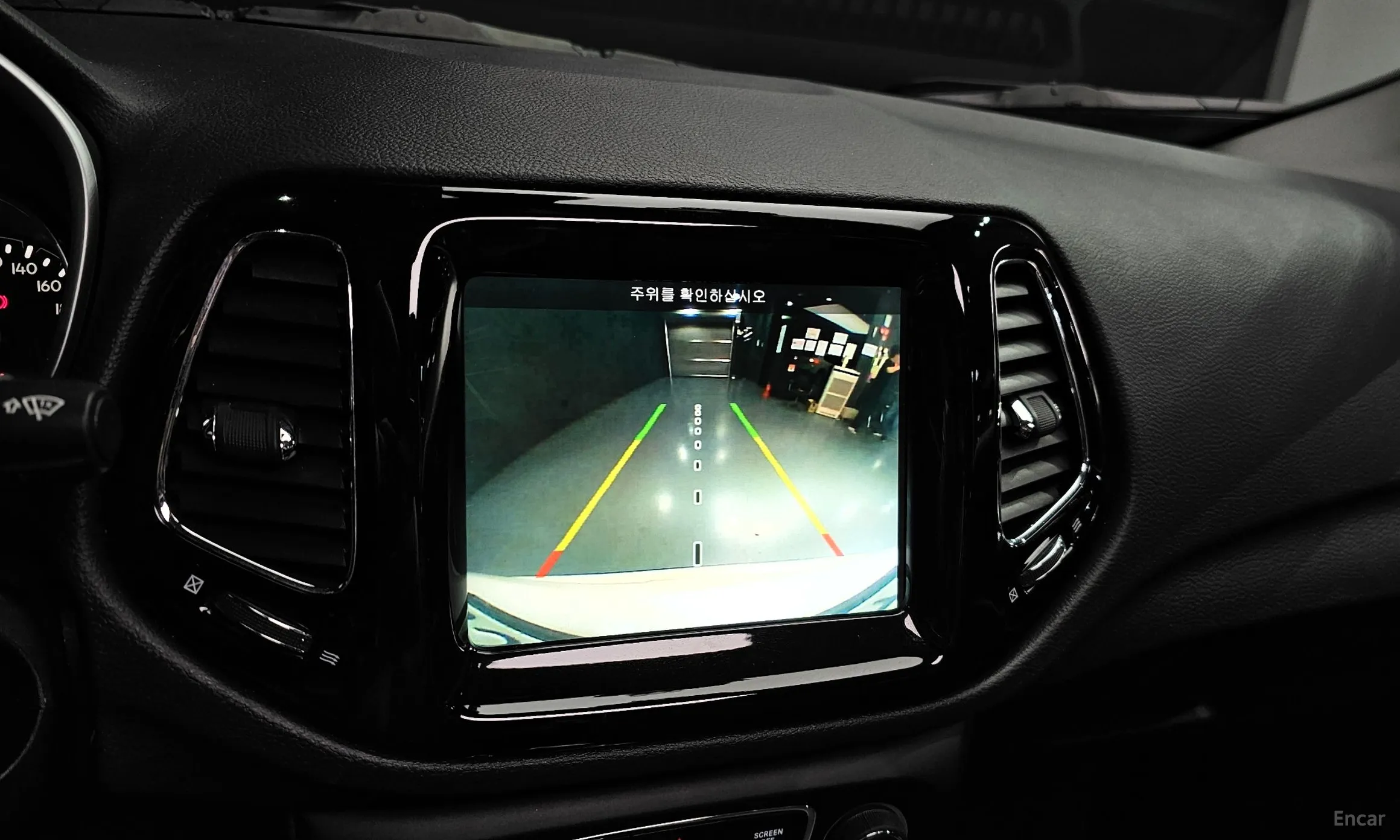 Jeep Compass 2nd Generation превью 15