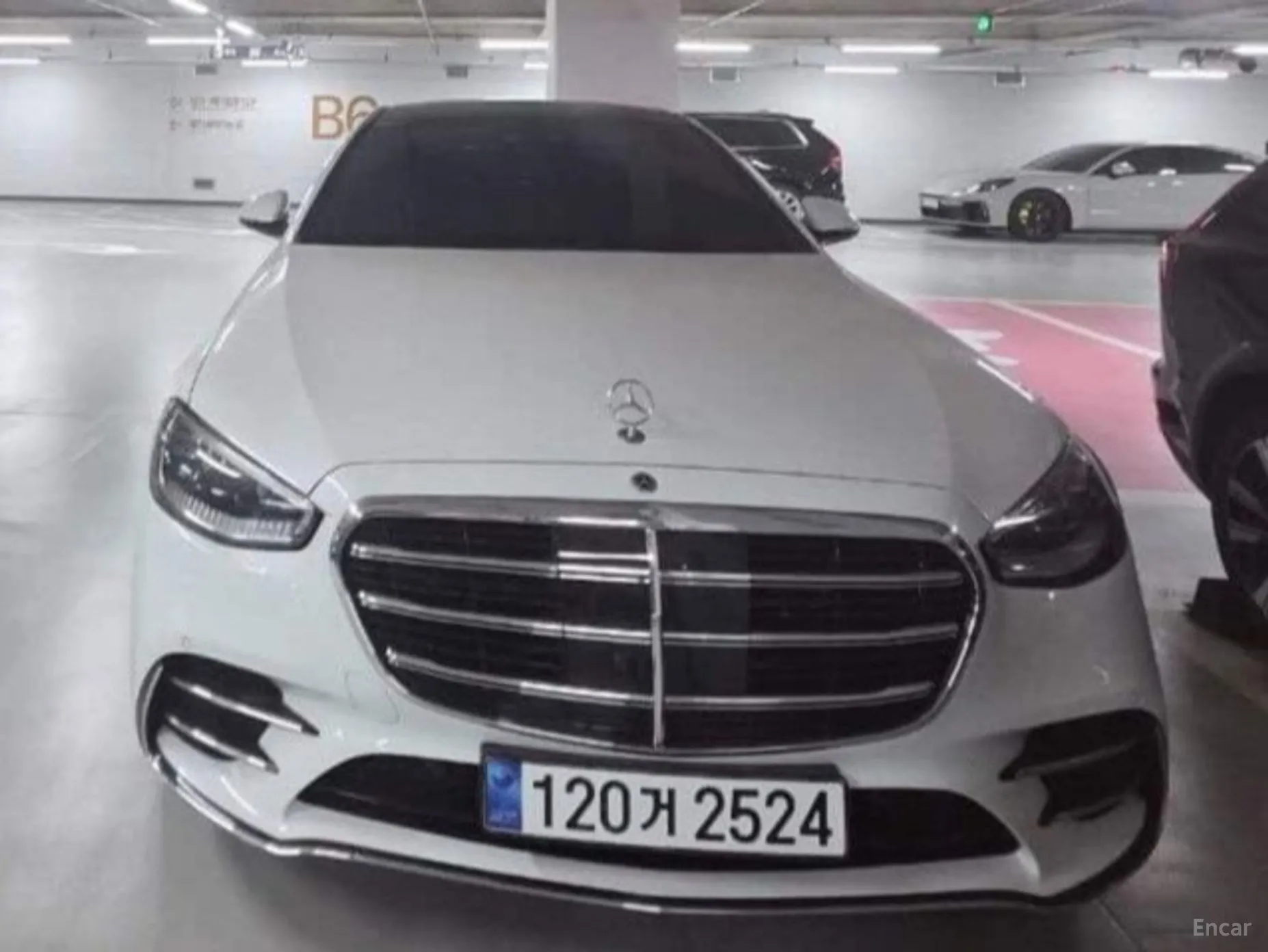 Mercedes Benz S-Class W223