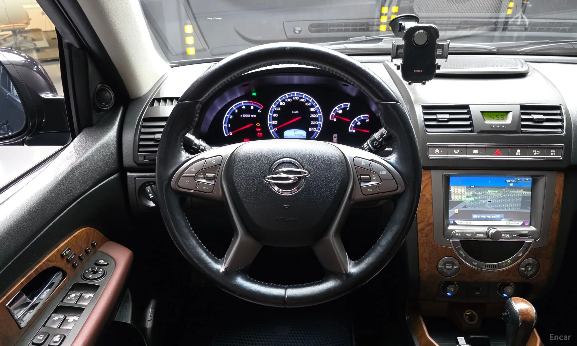 KG Mobility (SsangYong) Rexton W превью 13