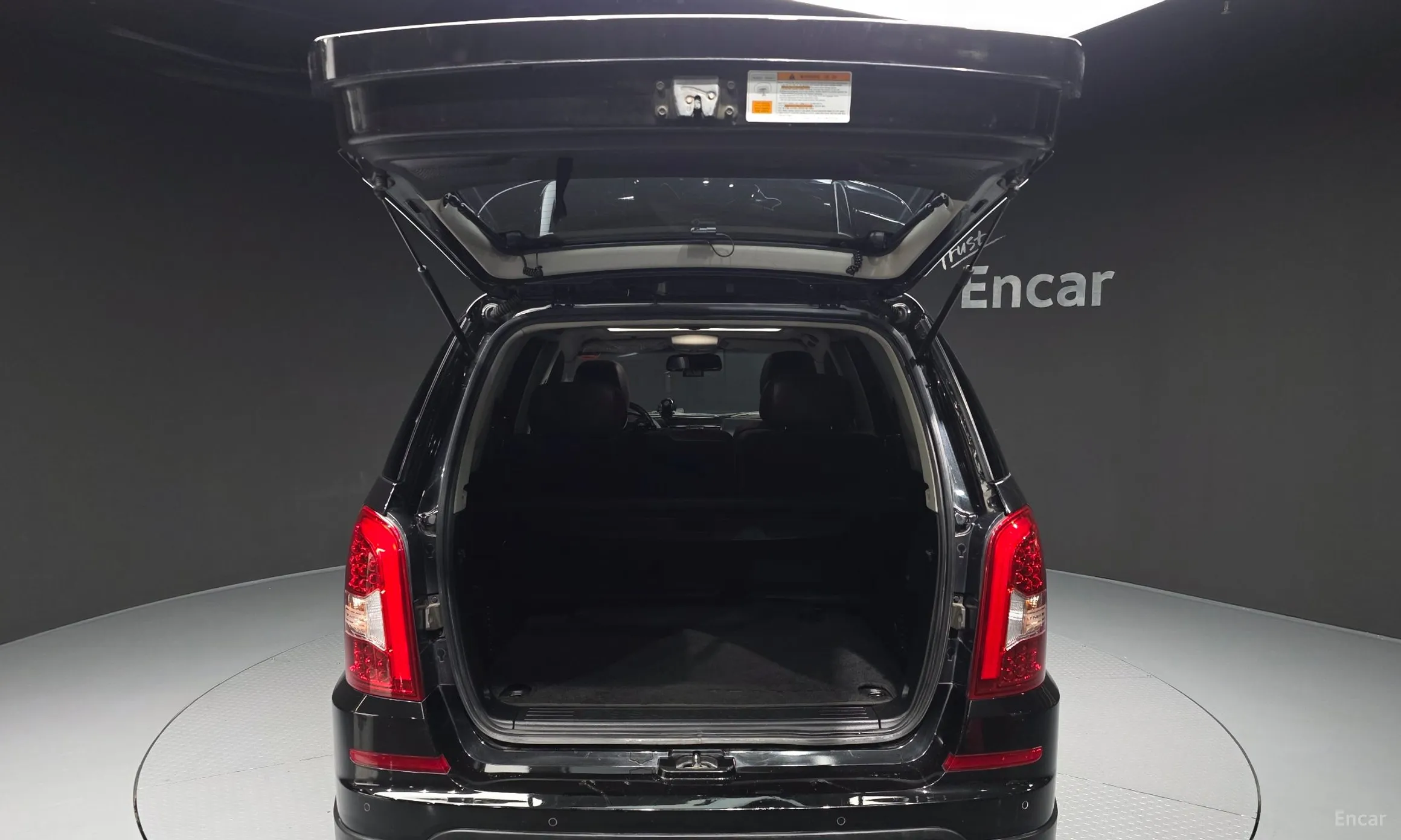 KG Mobility (SsangYong) Rexton W превью 20