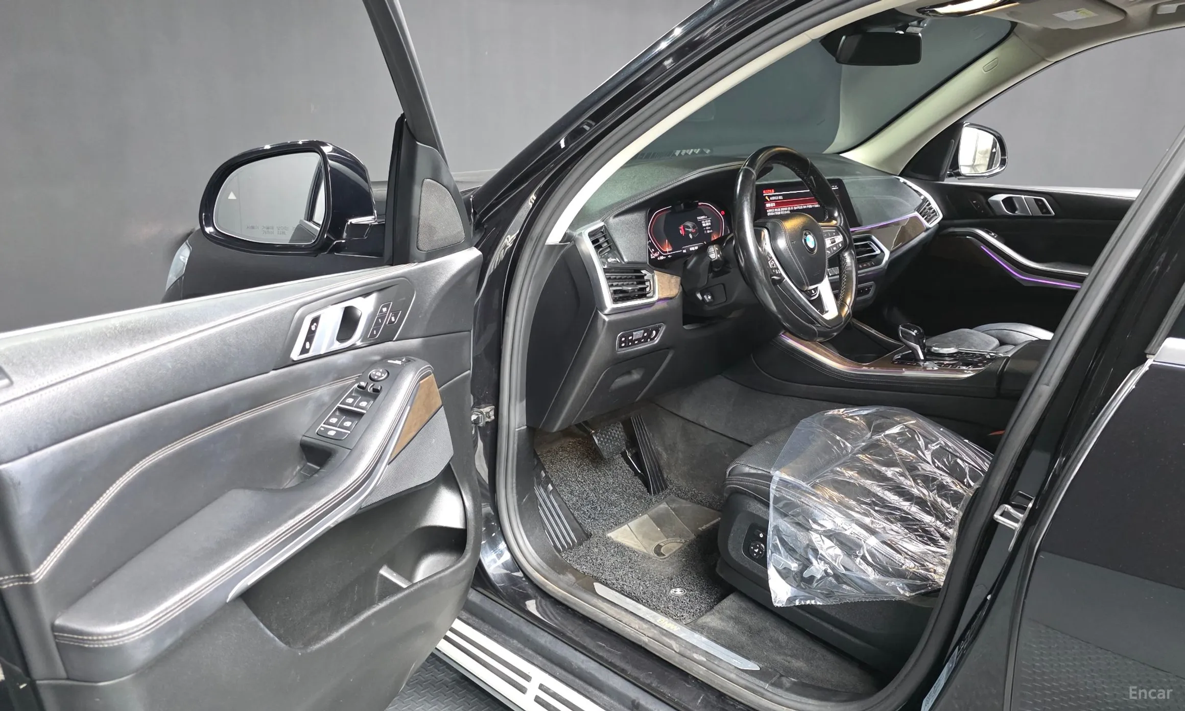 BMW X5 (G05) превью 10