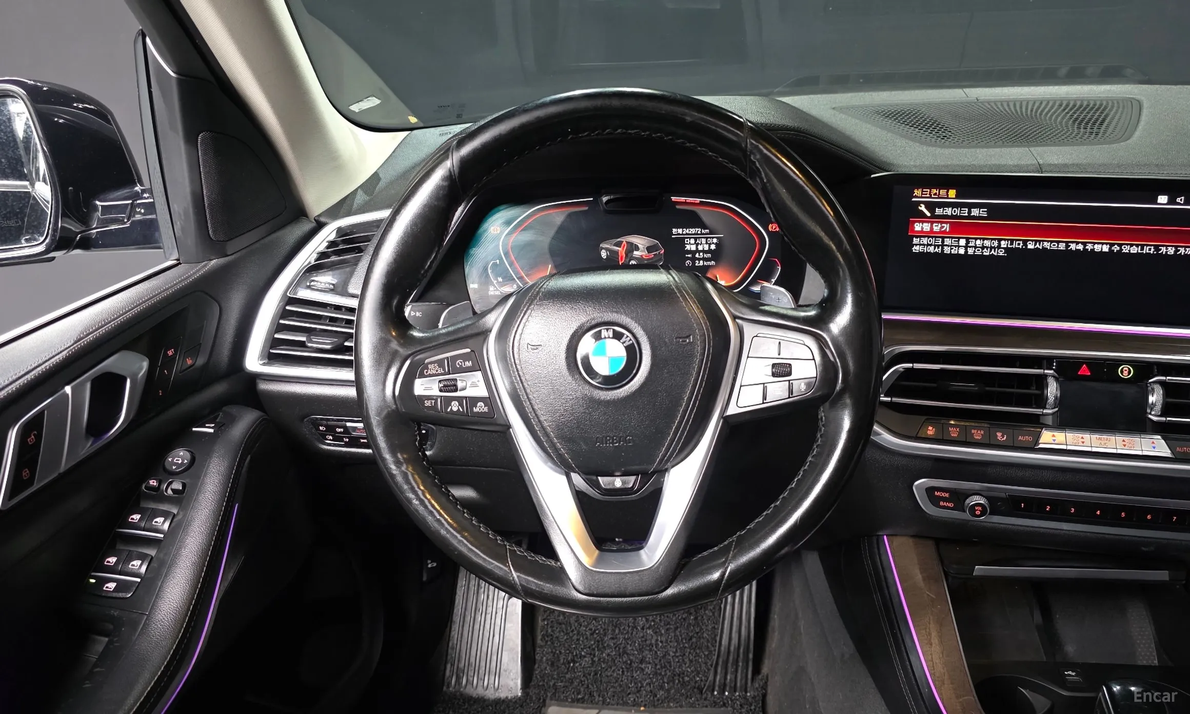 BMW X5 (G05) превью 13