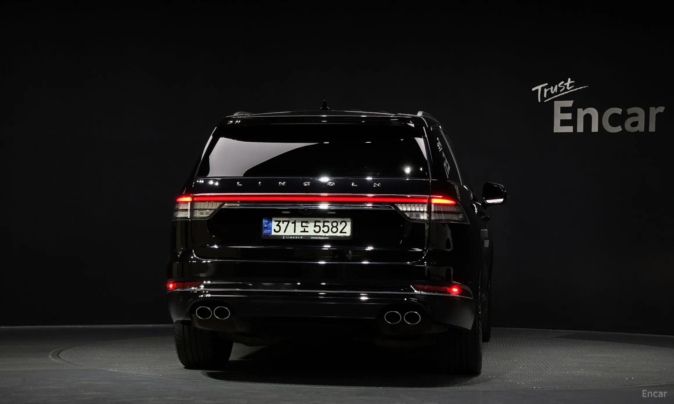 Lincoln Aviator 2nd Generation превью 4