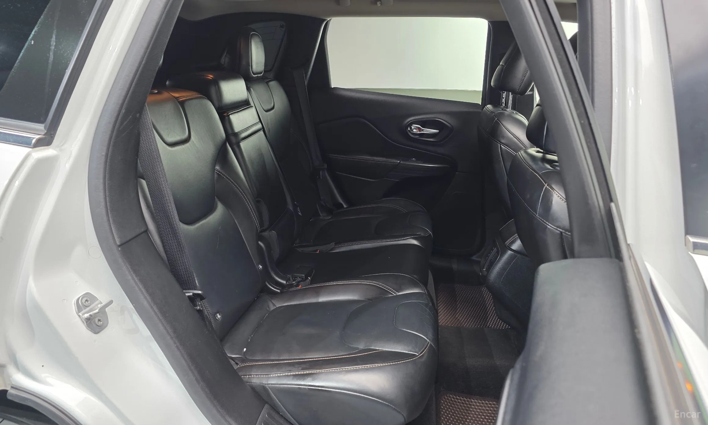 Jeep Cherokee (KL) превью 11