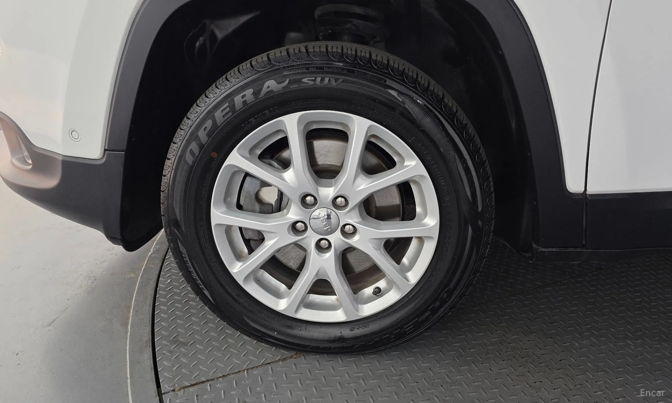 Jeep Cherokee (KL) превью 5