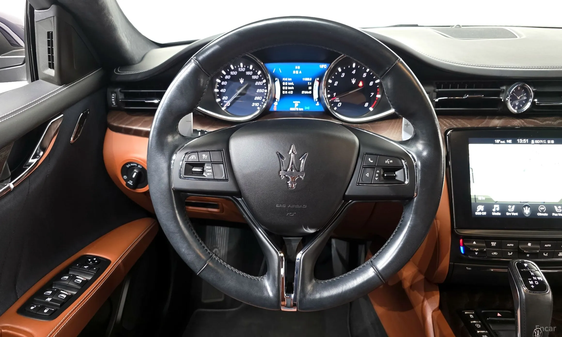 Maserati Quattroporte превью 13