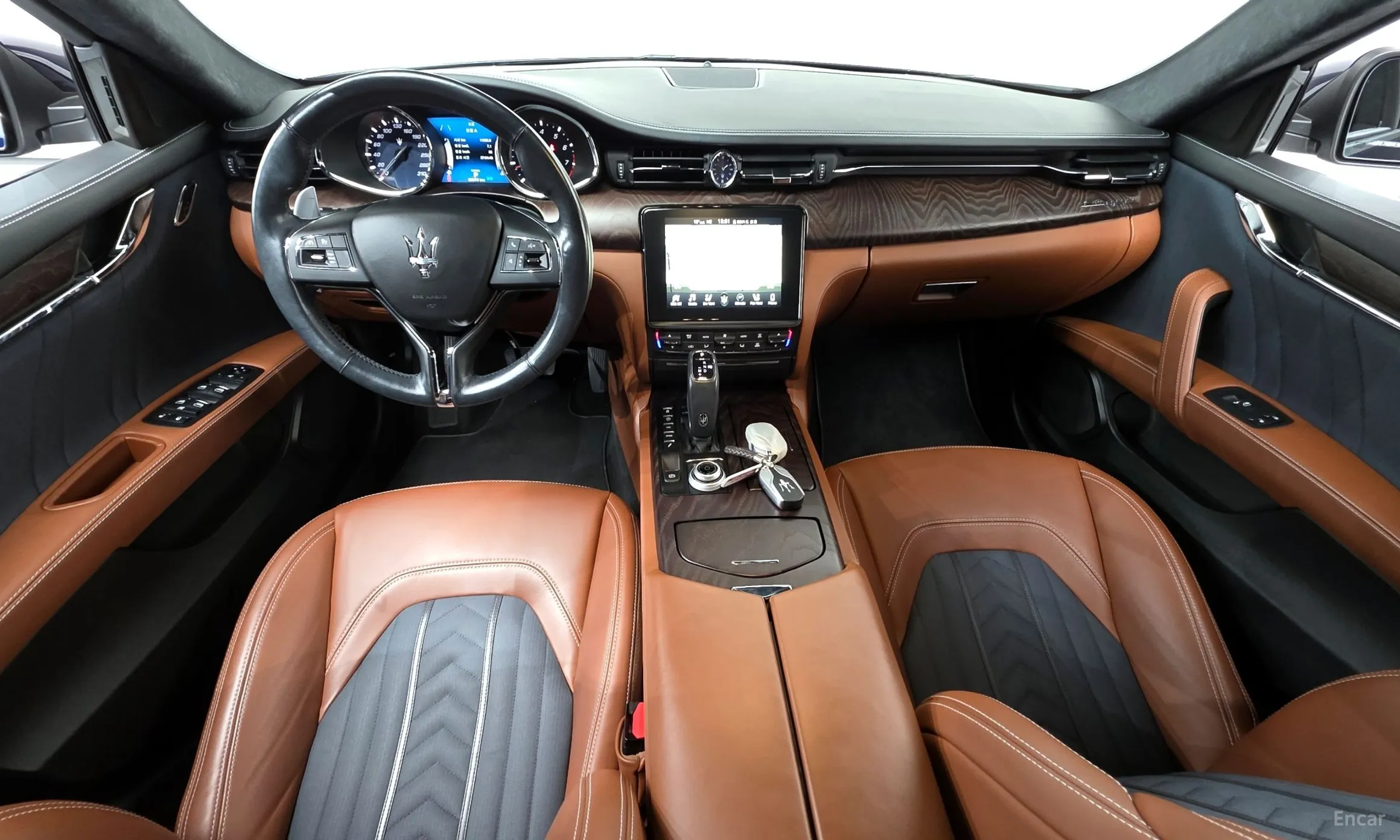 Maserati Quattroporte превью 7