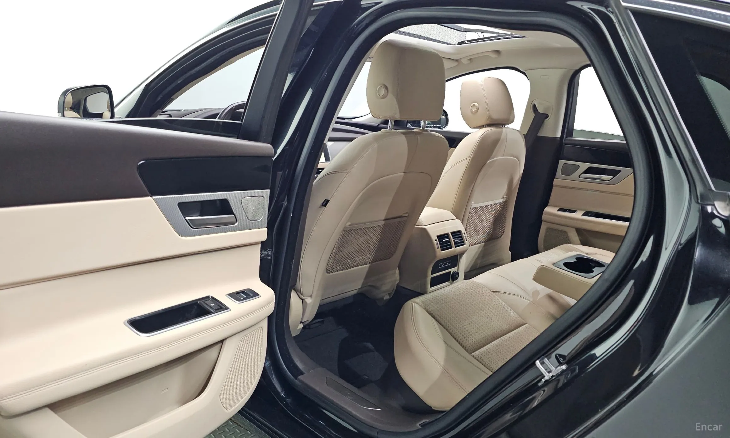Jaguar XF (x260) превью 11