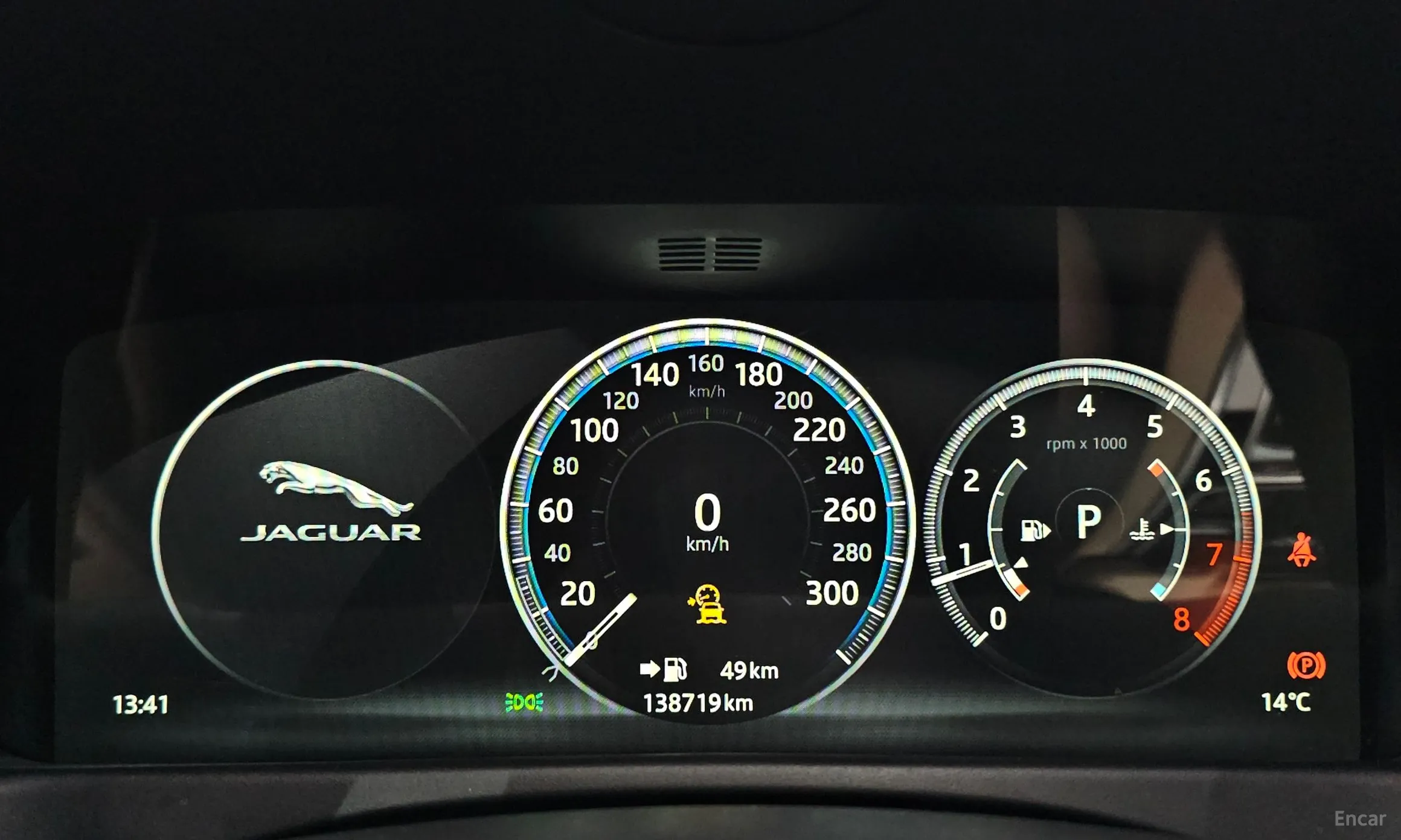 Jaguar XF (x260) превью 8