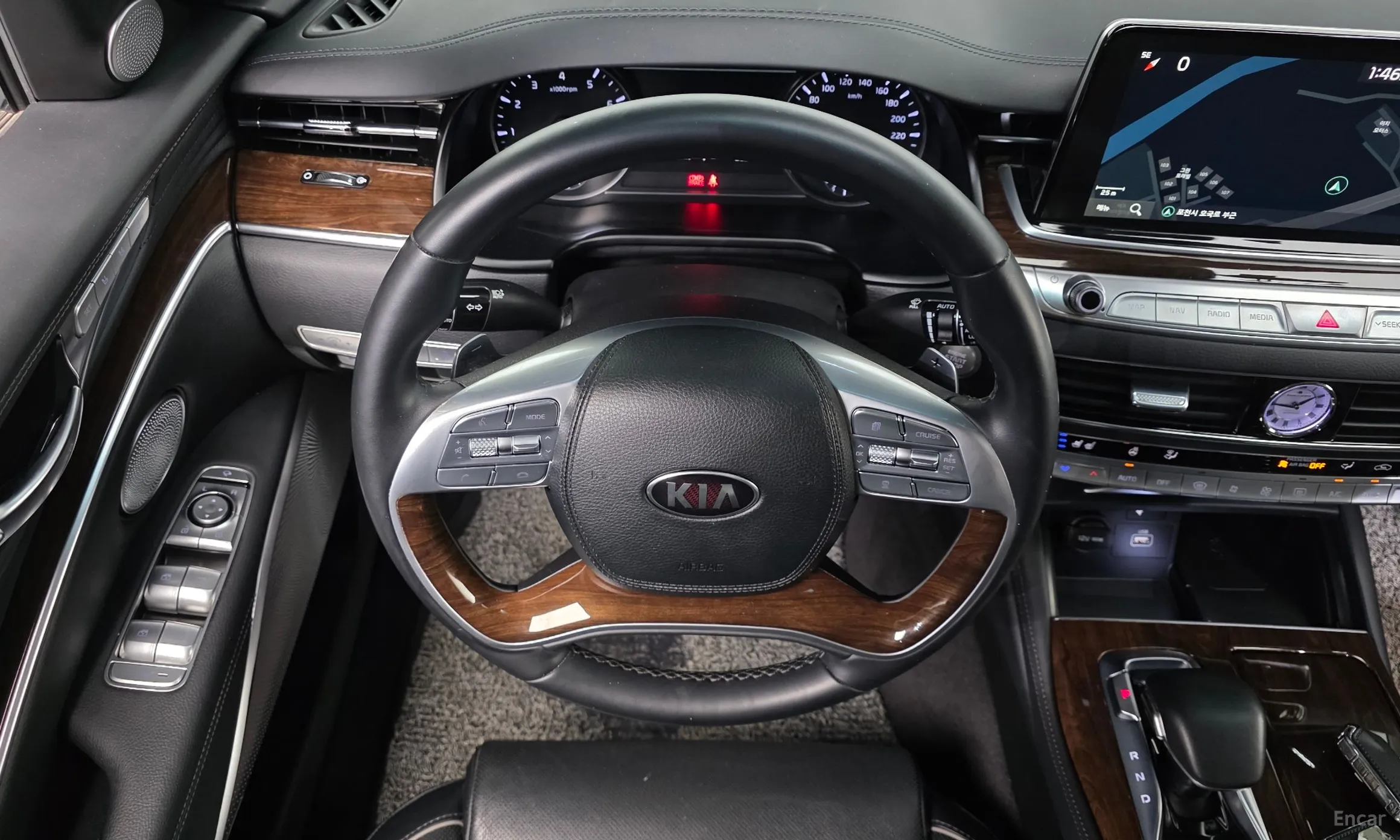 Kia K9 превью 13