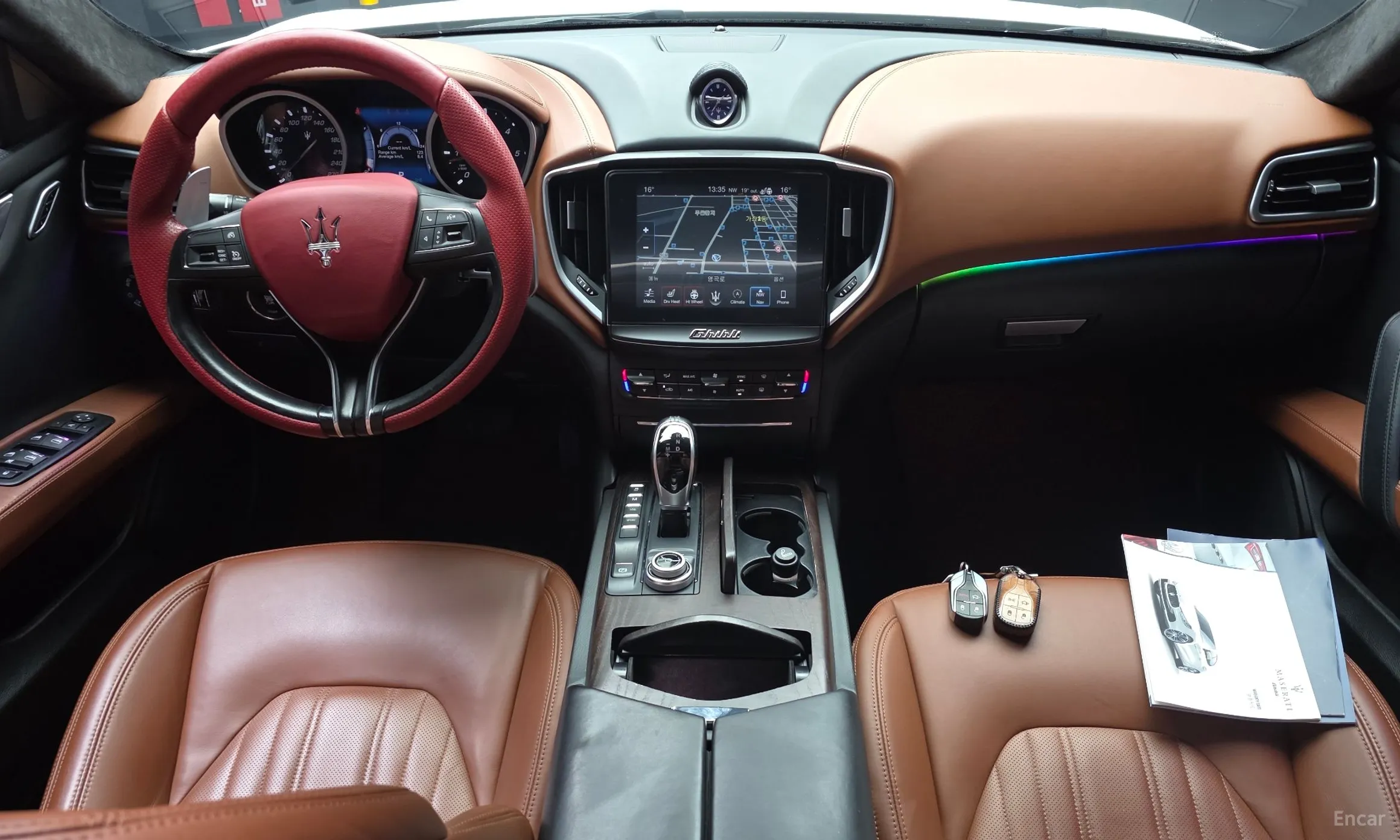 Maserati Ghibli превью 7