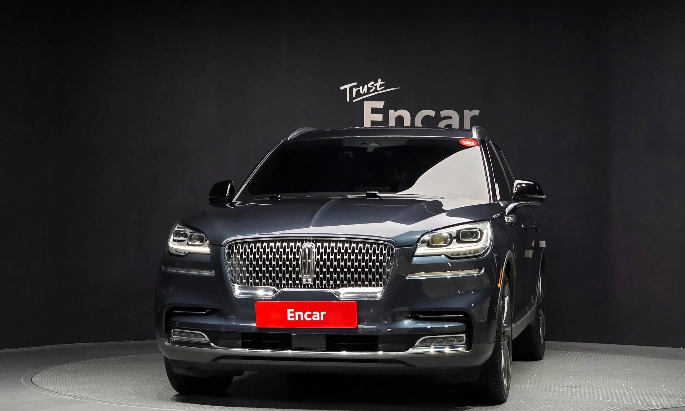 Lincoln Aviator 2nd Generation превью 3