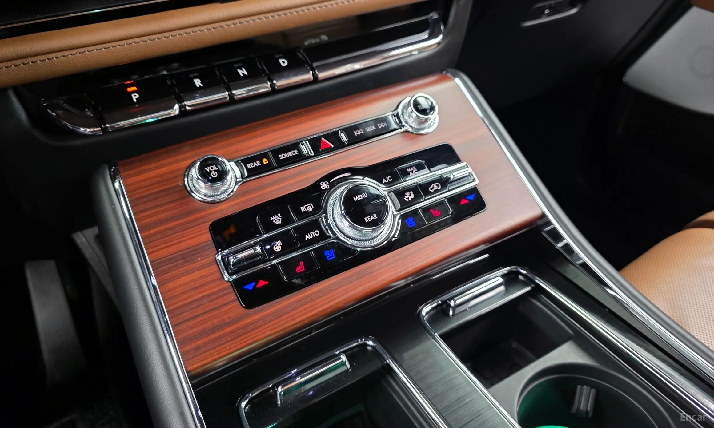 Lincoln Aviator 2nd Generation превью 9