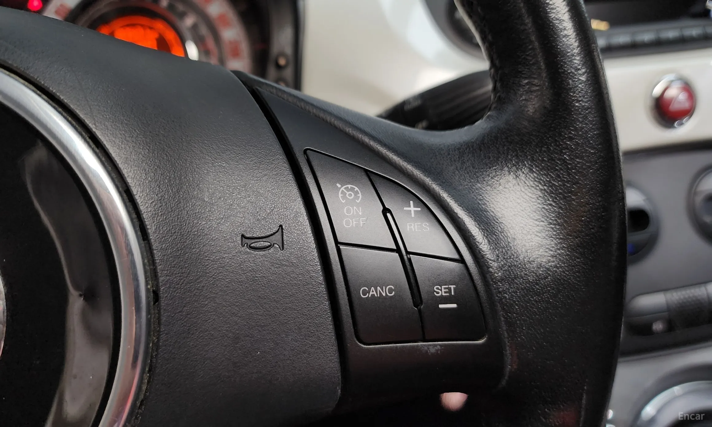 Fiat 500 превью 16