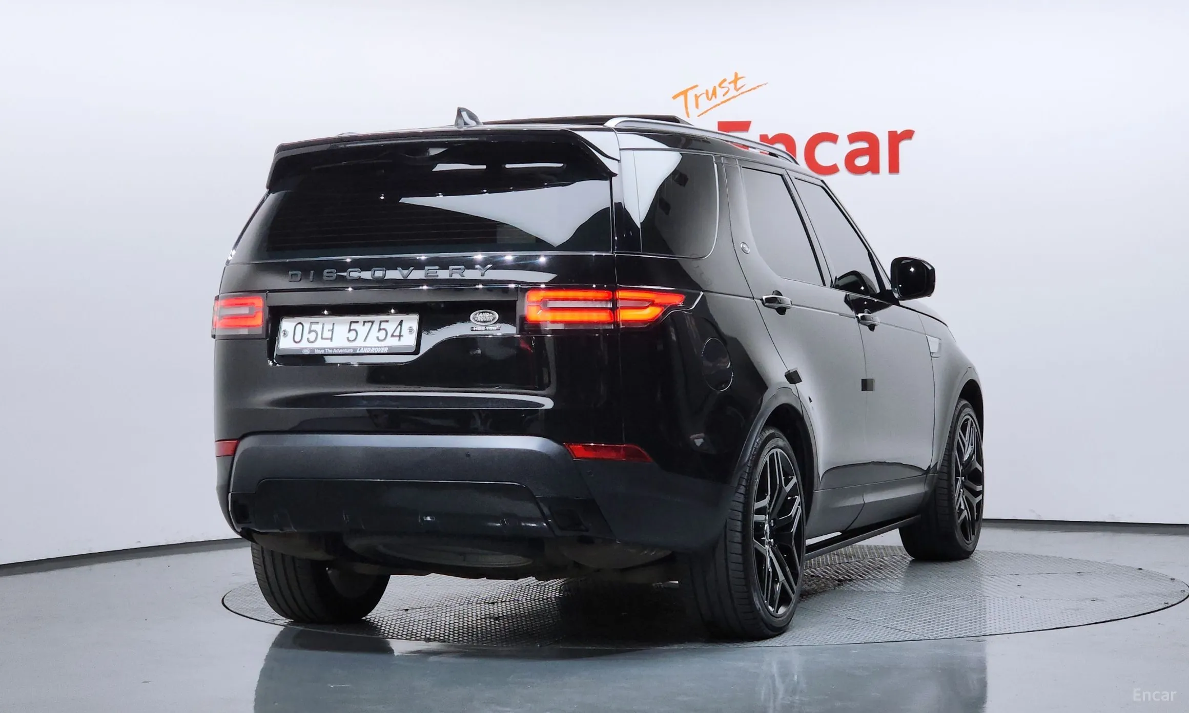 Land Rover Discovery 5 превью 2