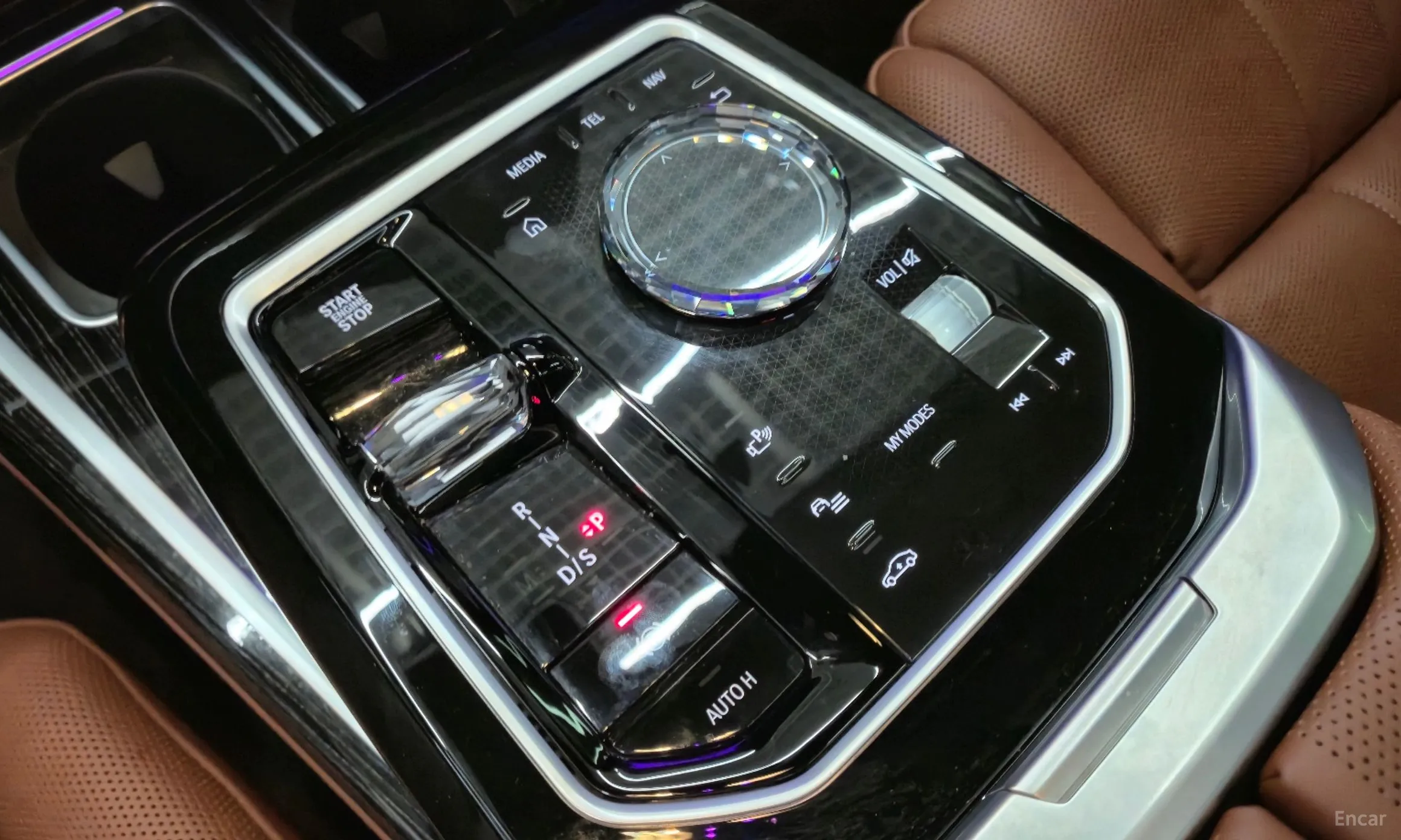 BMW 7 Series (G70) превью 9