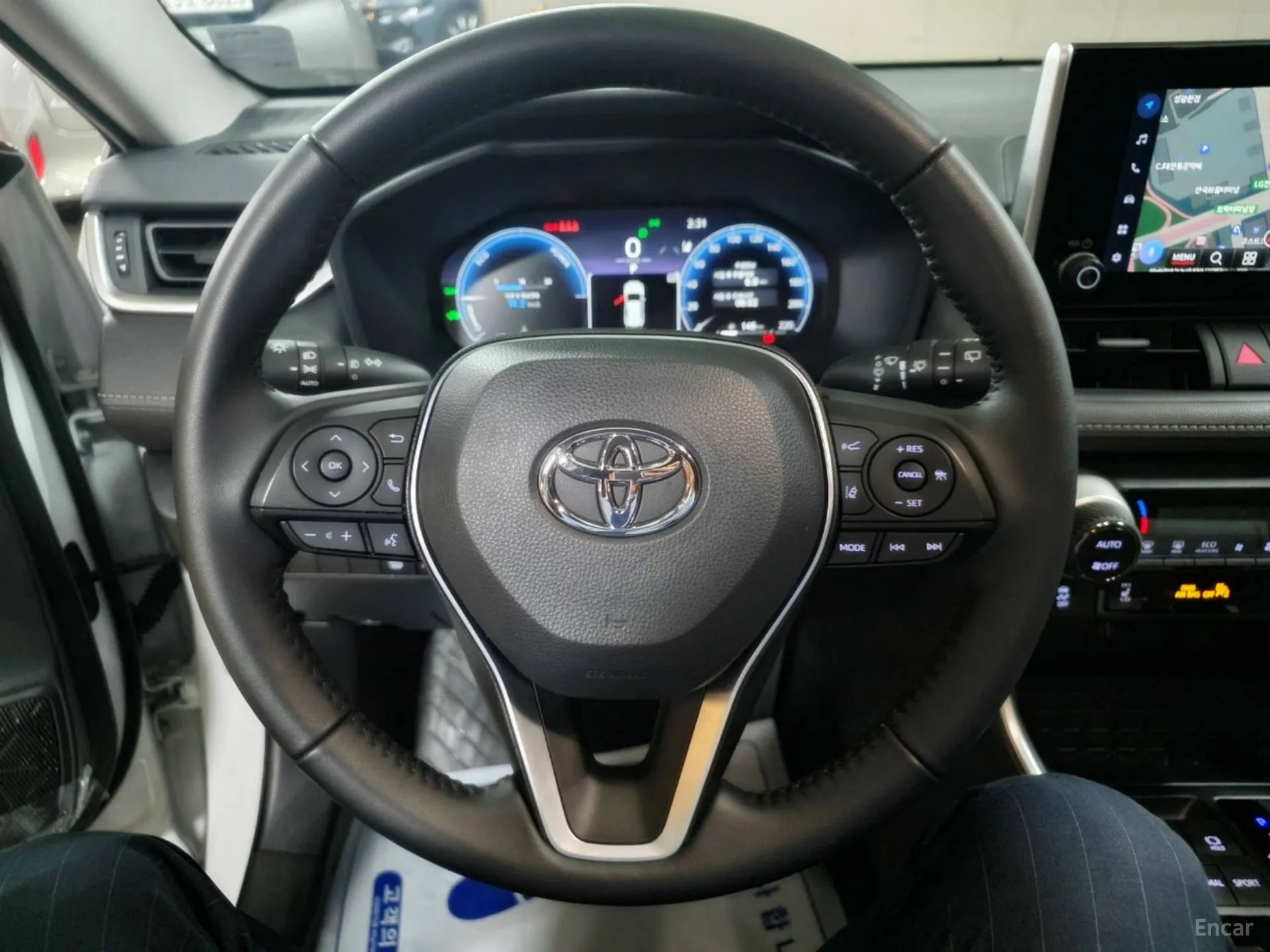 Toyota RAV4 5th Generation превью 14