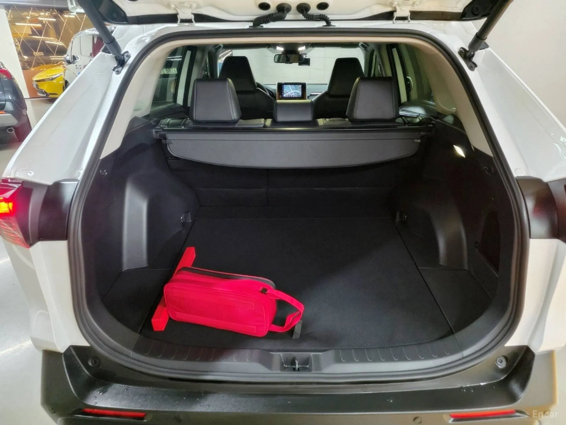 Toyota RAV4 5th Generation превью 6