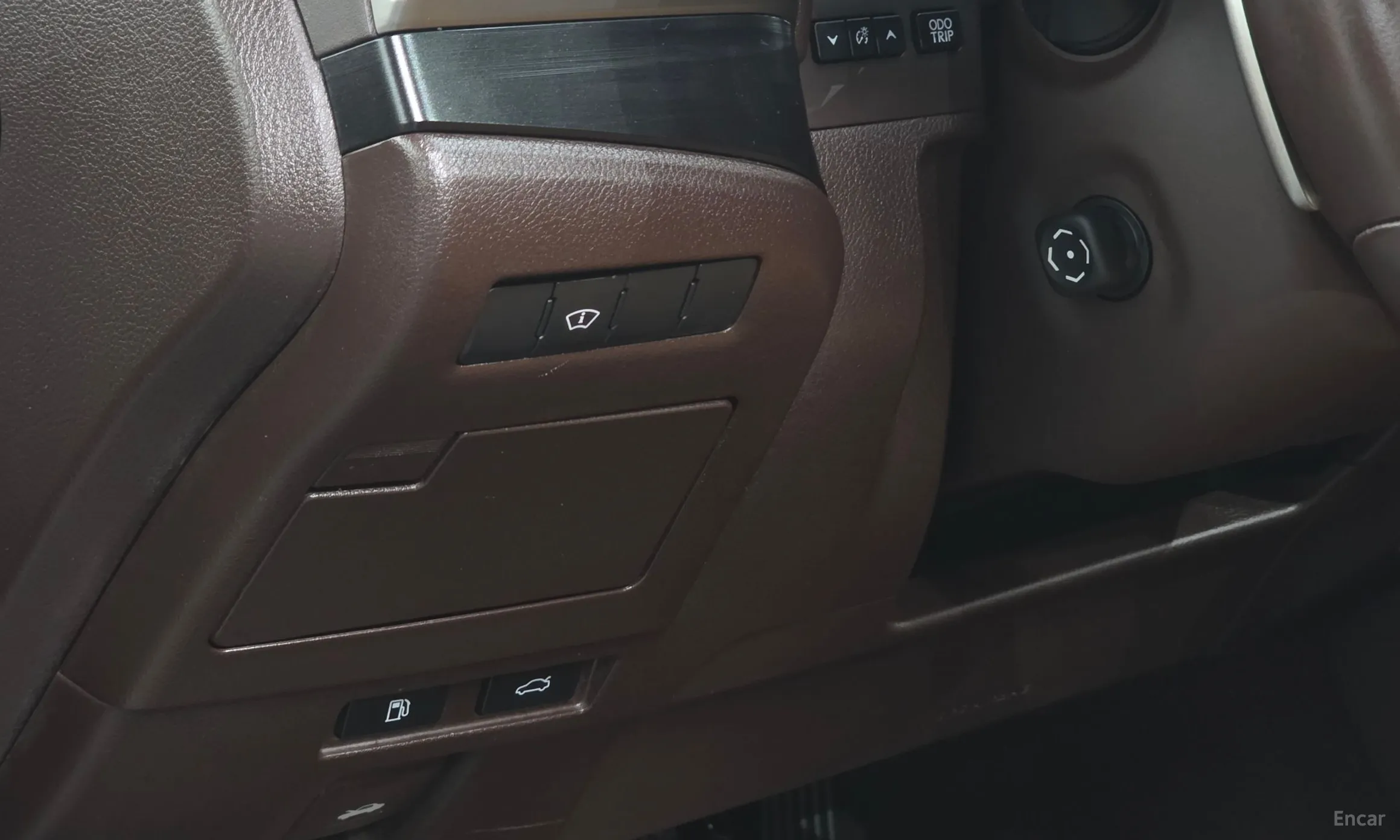 Lexus ES300h 7th Generation превью 15
