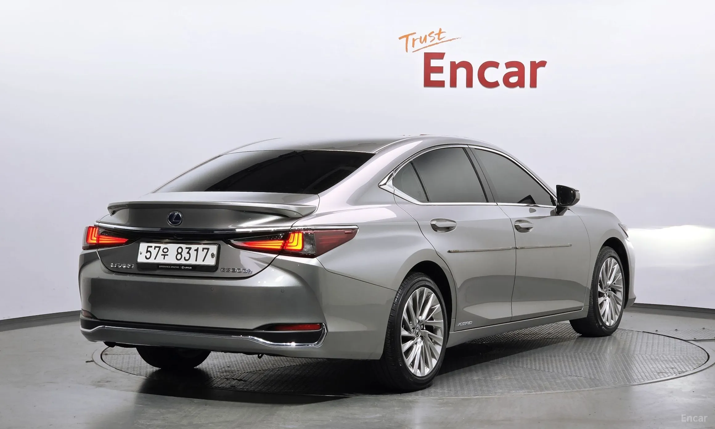 Lexus ES300h 7th Generation
