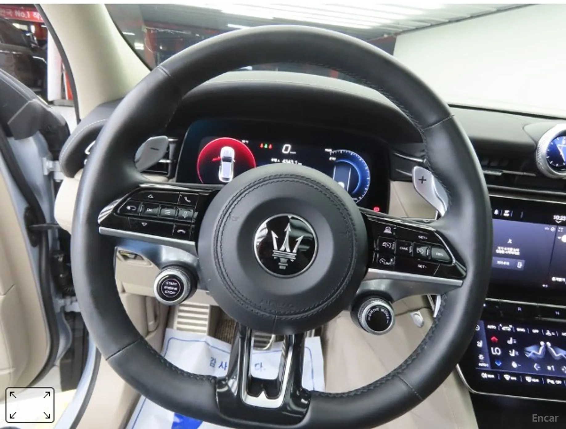 Maserati Grekale превью 12