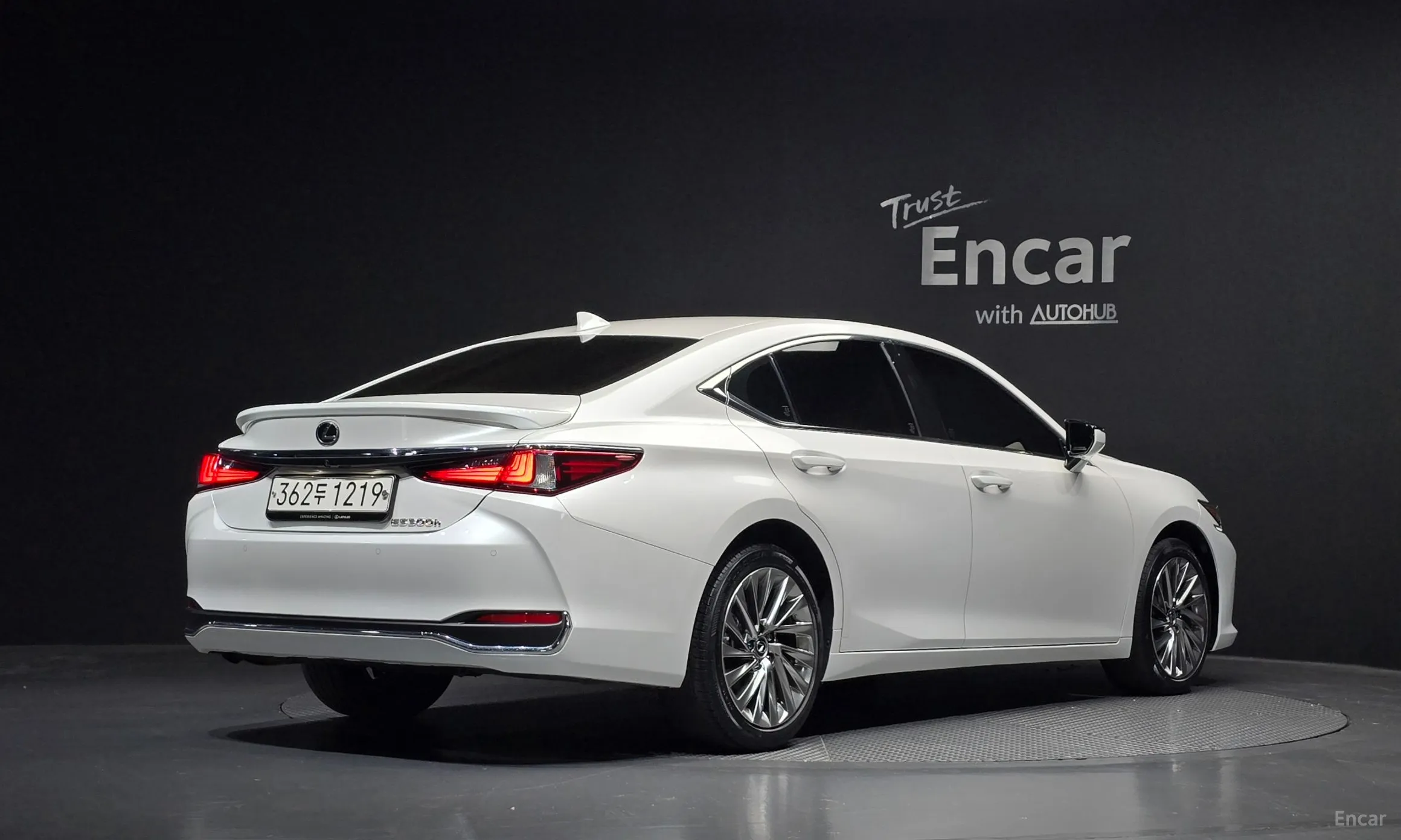 Lexus ES300h 7th Generation превью 2