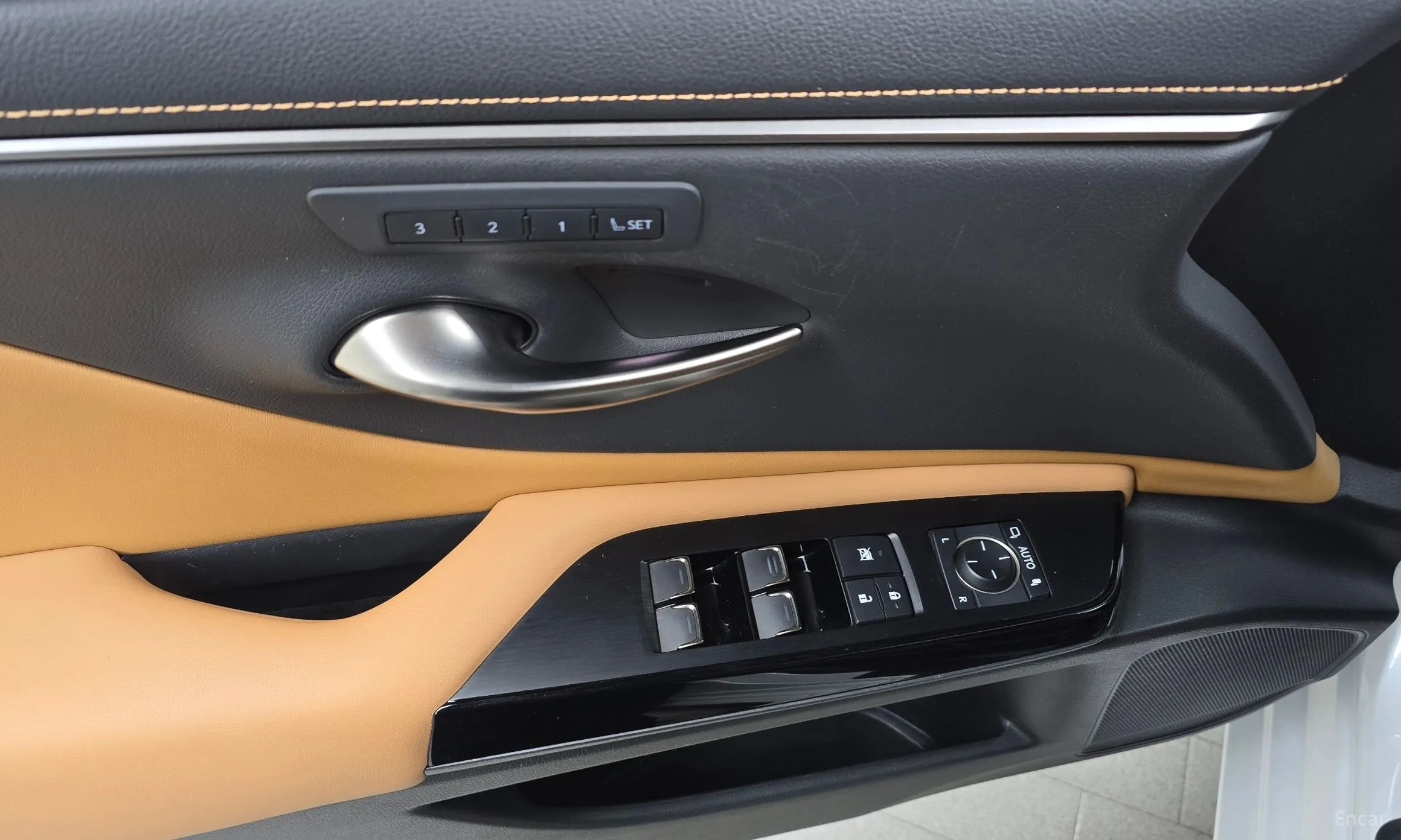 Lexus ES300h 7th Generation превью 20