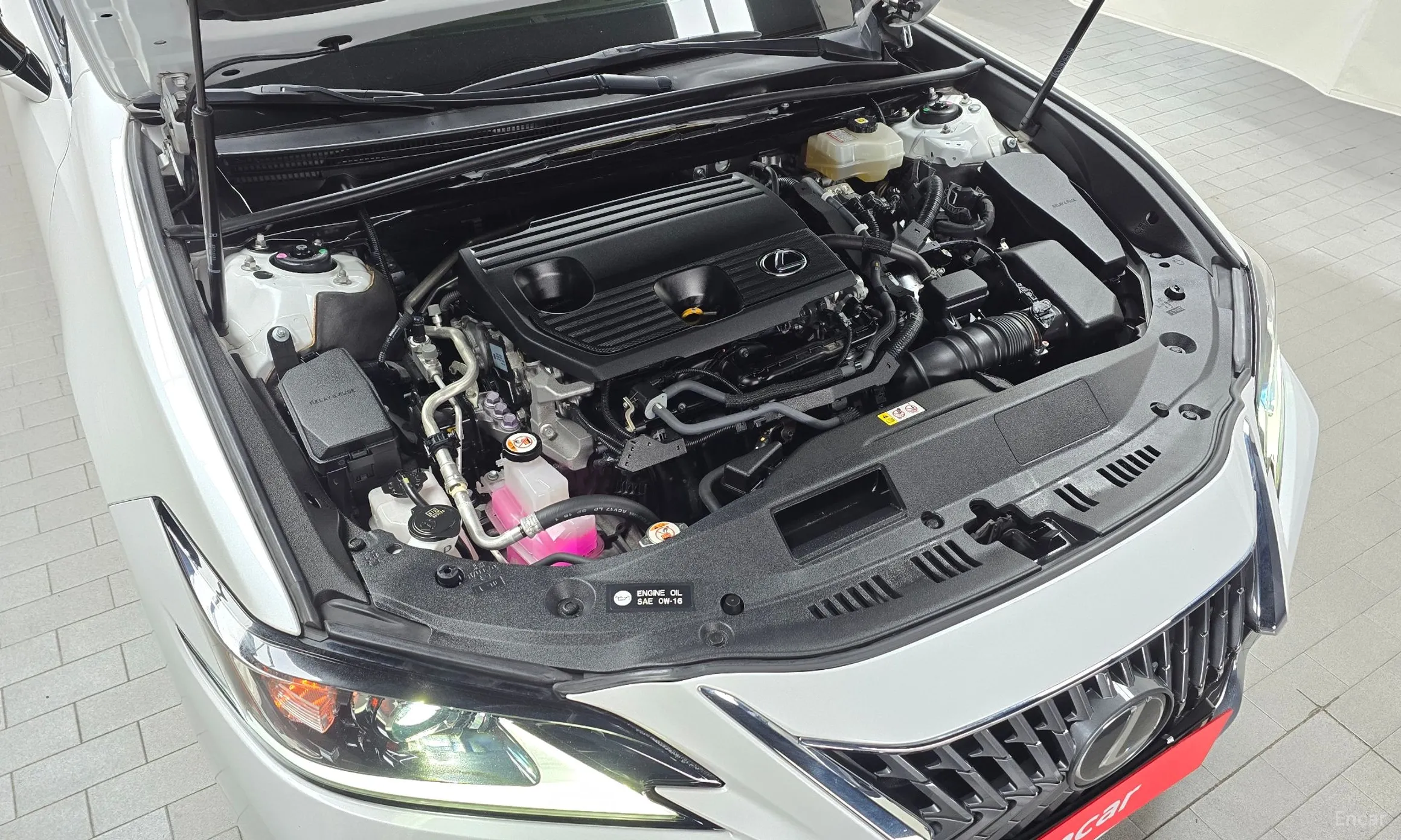 Lexus ES300h 7th Generation превью 6