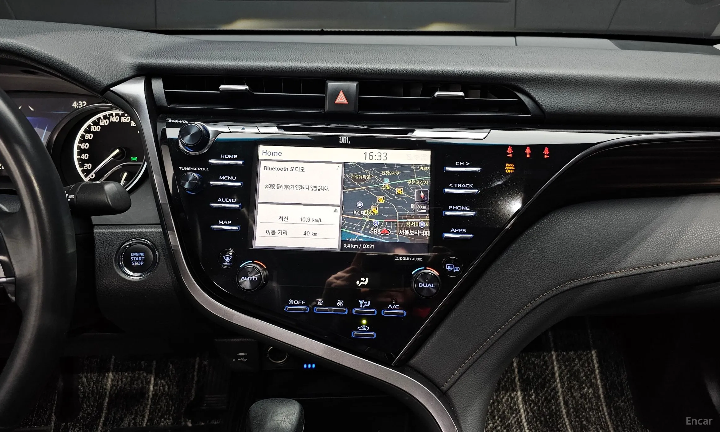 Toyota Camry (XV70) превью 14