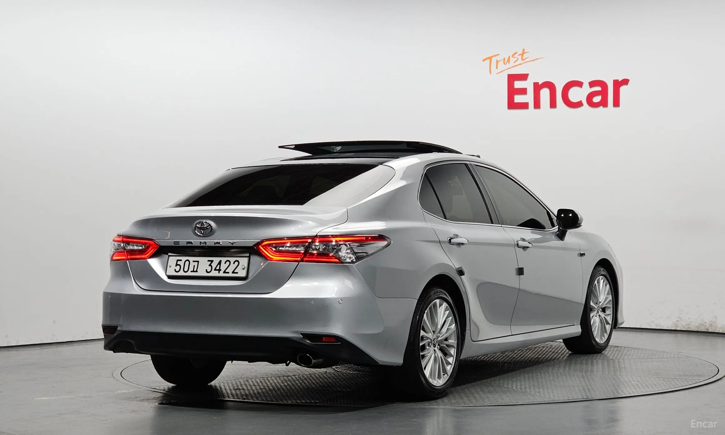 Toyota Camry (XV70)